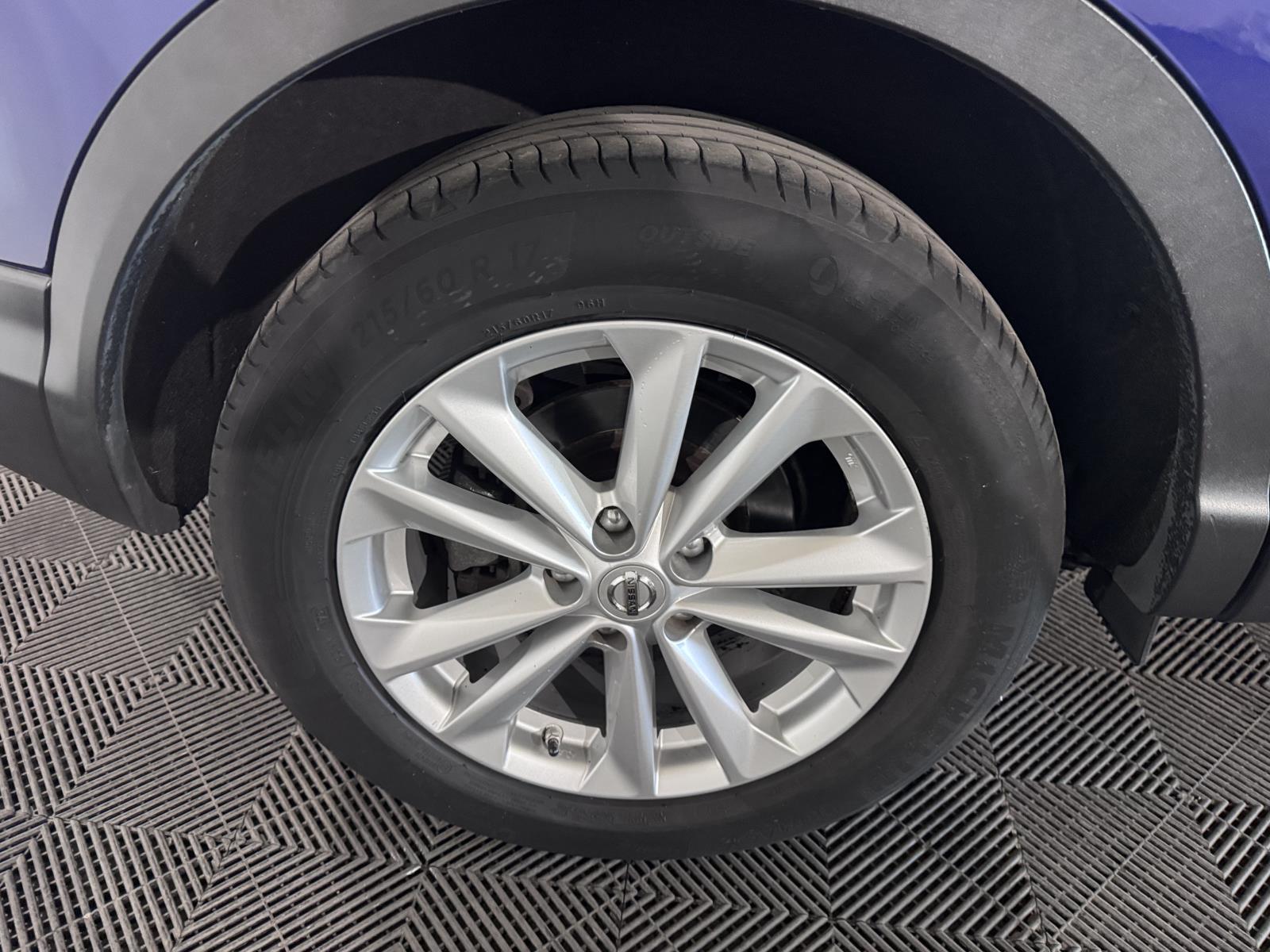 Nissan | Qashqai | 1.2 Connect Edition | 2015 | 158.347 km | HN588Z | Geen oordeel