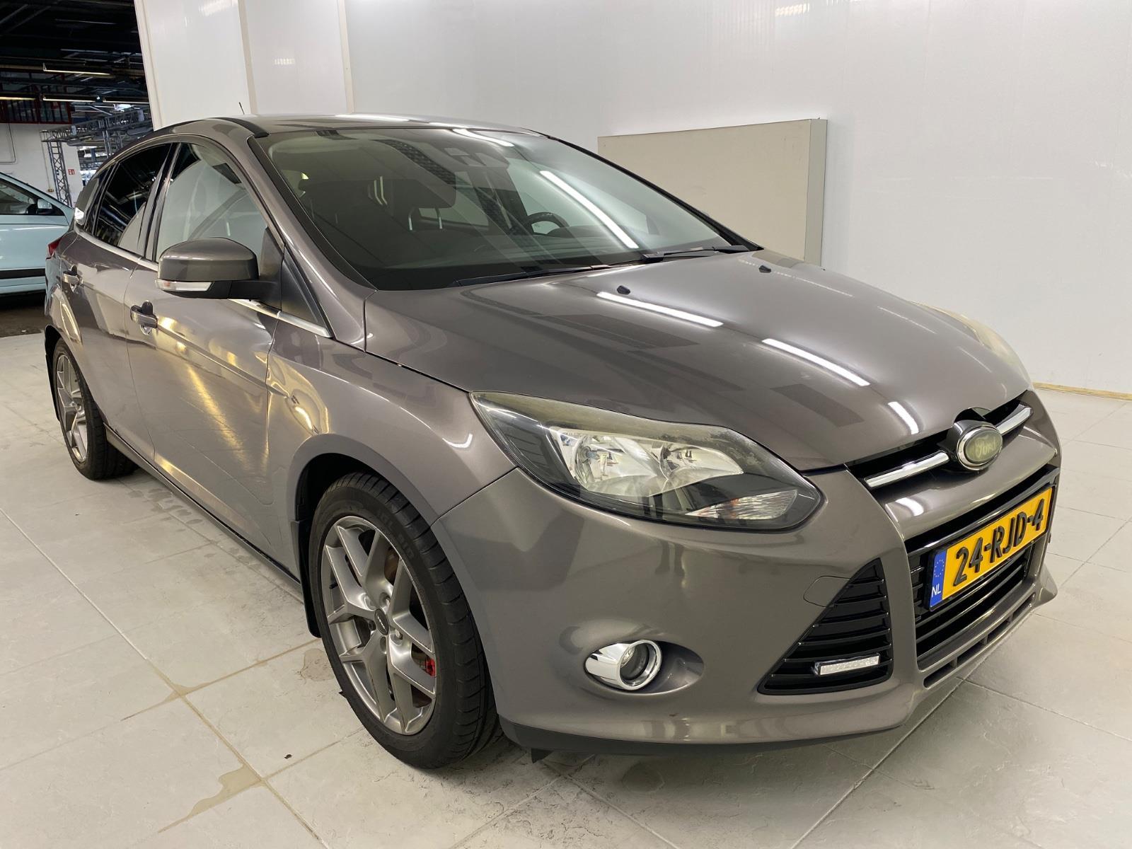 Ford Focus 1.6 TI-VCT Titanium | 2011 | 190,908 km | 24RJD4 | NAP: Makes sense