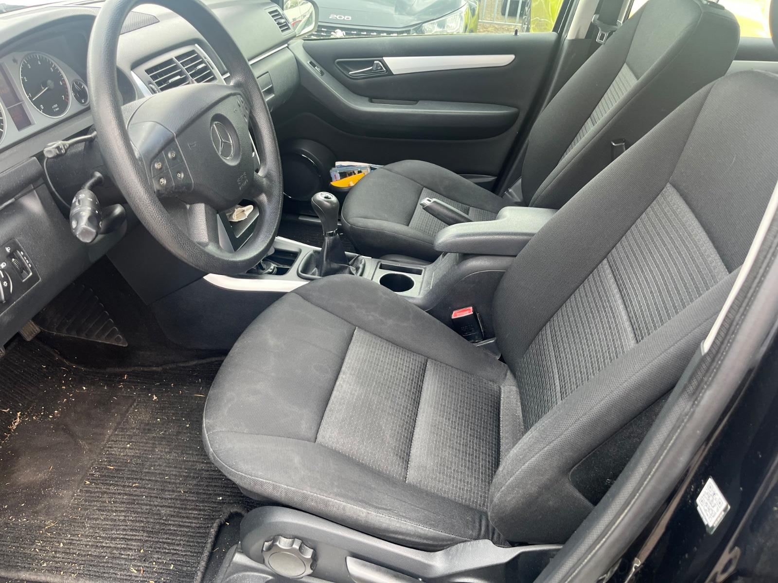 Mercedes-Benz B-Class 200 | 2006 | 234,843 km | 69SNNH | NAP: Makes sense