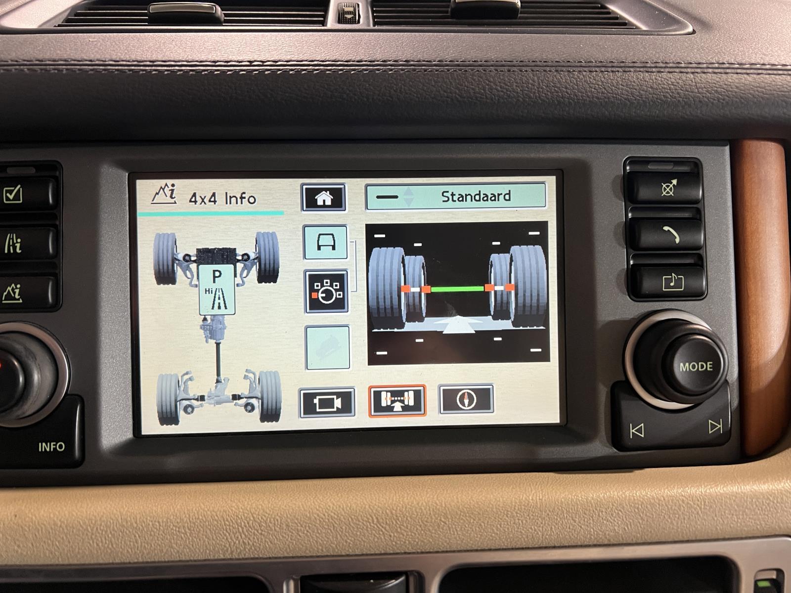 Land Rover | Range Rover | 3.6 TDV8 SE | 2006 | 281.664 km | 54XFKP | Geen oordeel