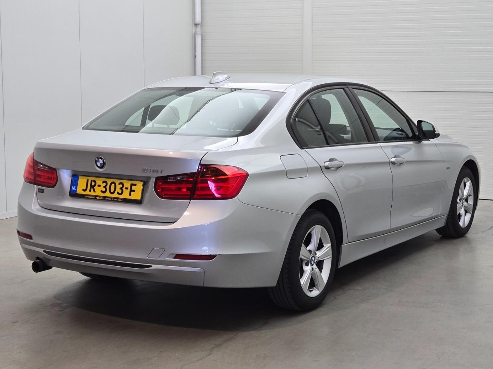 BMW 3-serie 316i Business | 2016 | 39.817 km | Automaat | JR303F | NAP: Logisch