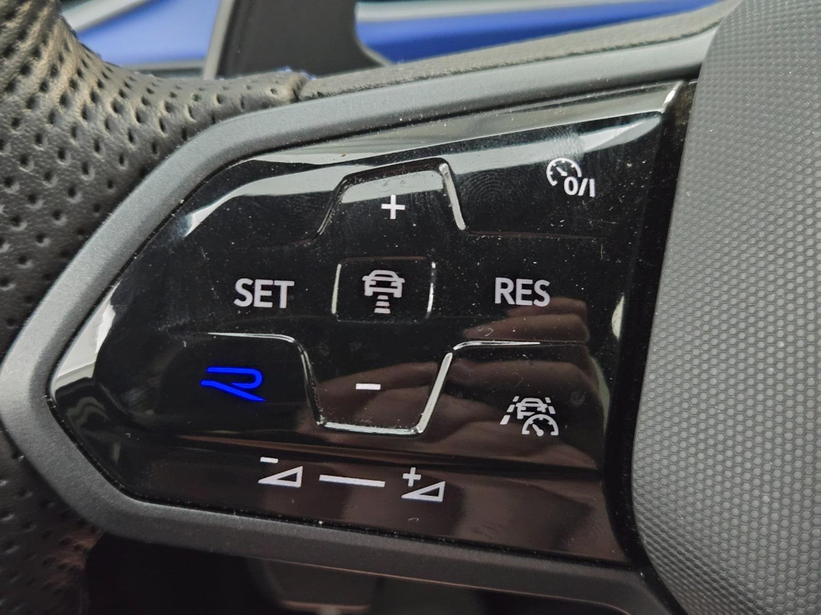 Volkswagen T-Roc 2.0 TSI 4Motion R | 2022 | 56,398 km | Automatic | JVZ22H | NAP: No rating