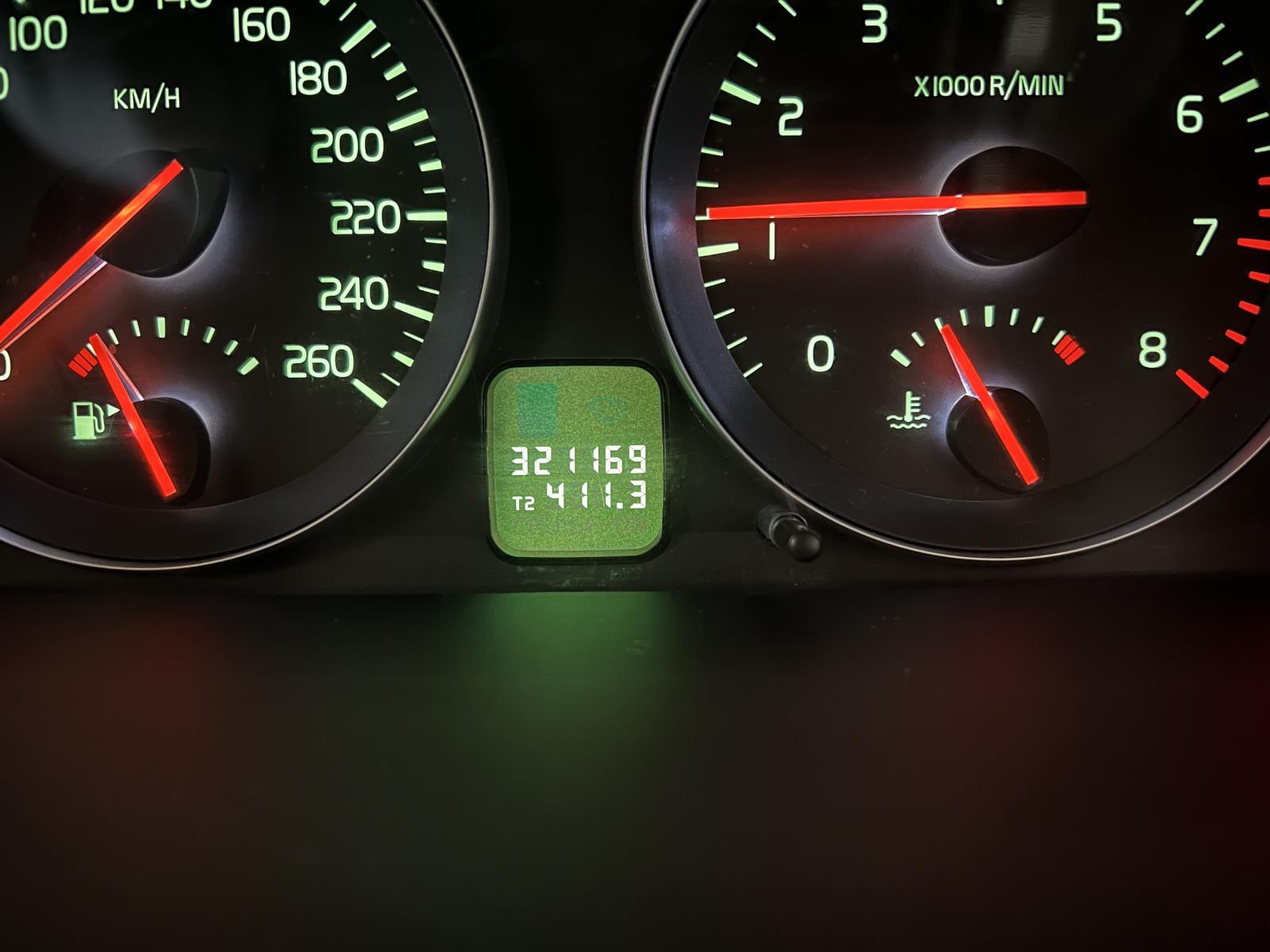 Volvo | V50 | 2.0 Momentum | 2009 | 321,169 km | 53JZG3 | Logical