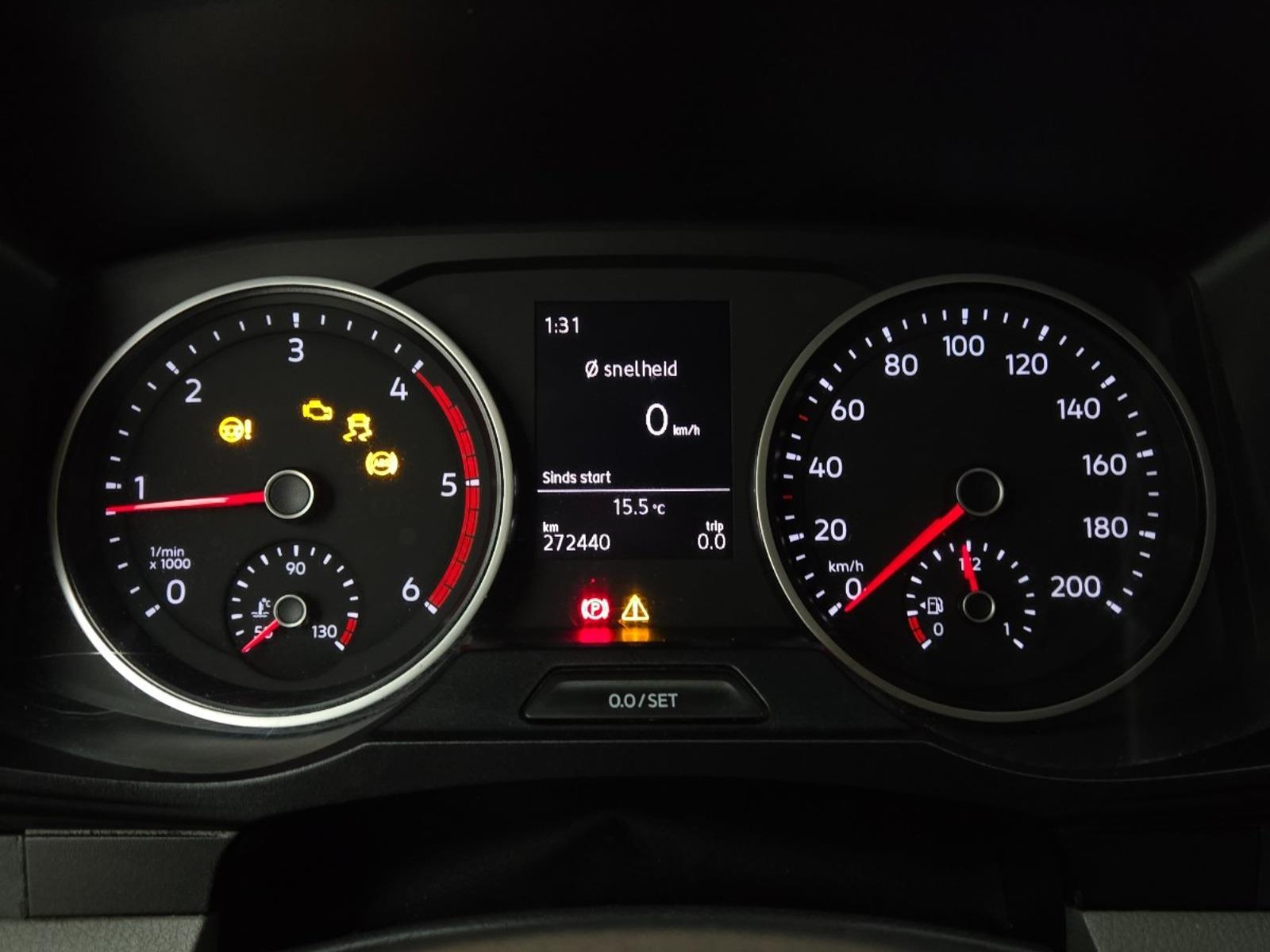 Volkswagen Crafter 35 2.0 TDI L4H3 Highline | 2018 | 272.440 km | V413KN | NAP: Logisch