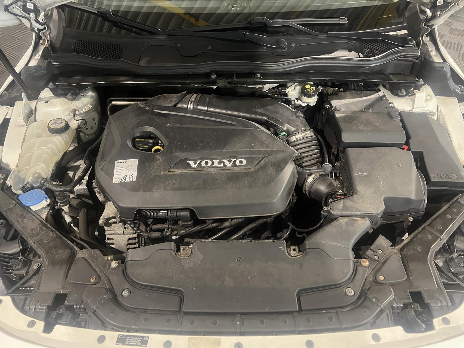 Volvo | V40 | 1.6 T3 Momentum | 2013 | 311,657 km | 13ZRN6 | Logical
