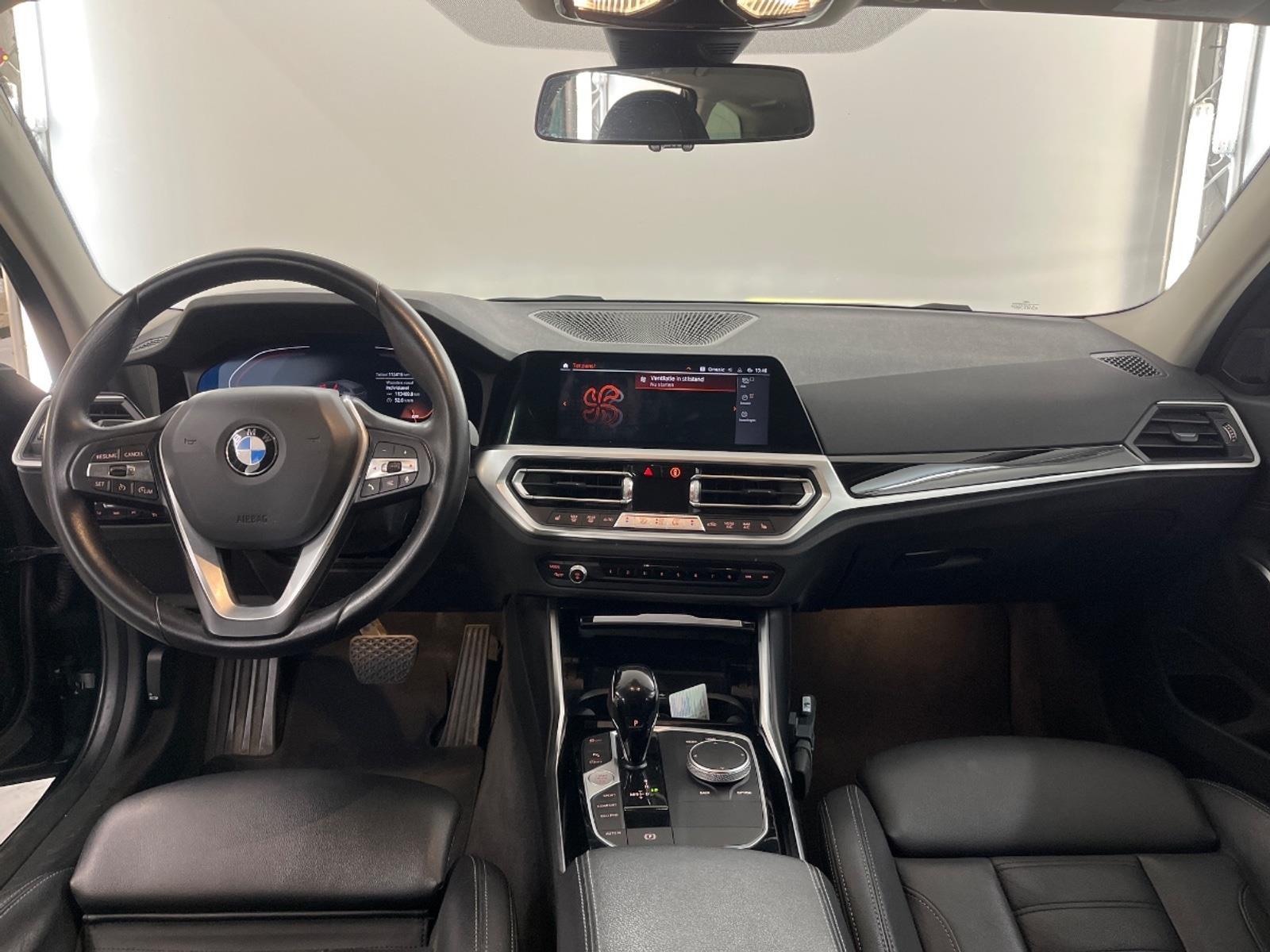 BMW 3-serie Touring 318i Business Edition Plus Stationwagen | 2022 | 113.415 km | Automaat | P820VB | NAP: Logisch