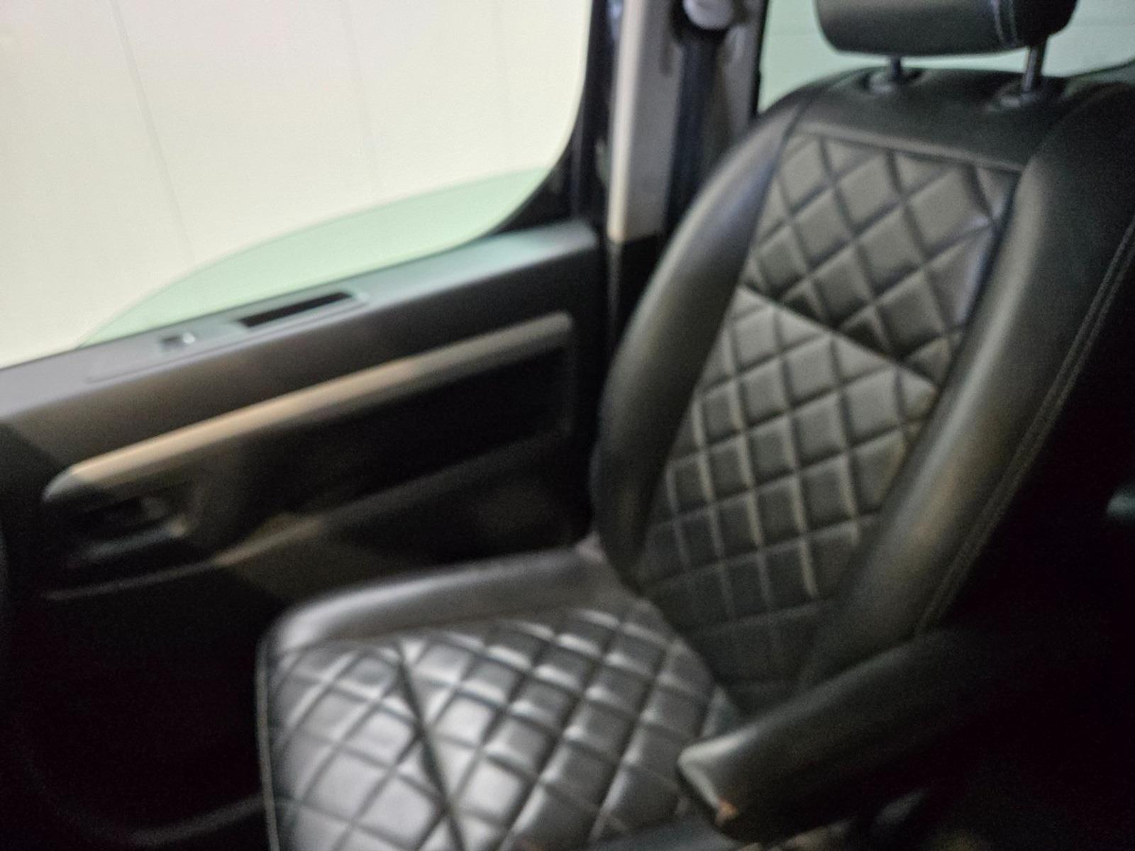 Toyota PROACE Worker 2.0 D-4D Professional Long DC | 2018 | 275.203 km | Automaat | V165PR | NAP: Logisch