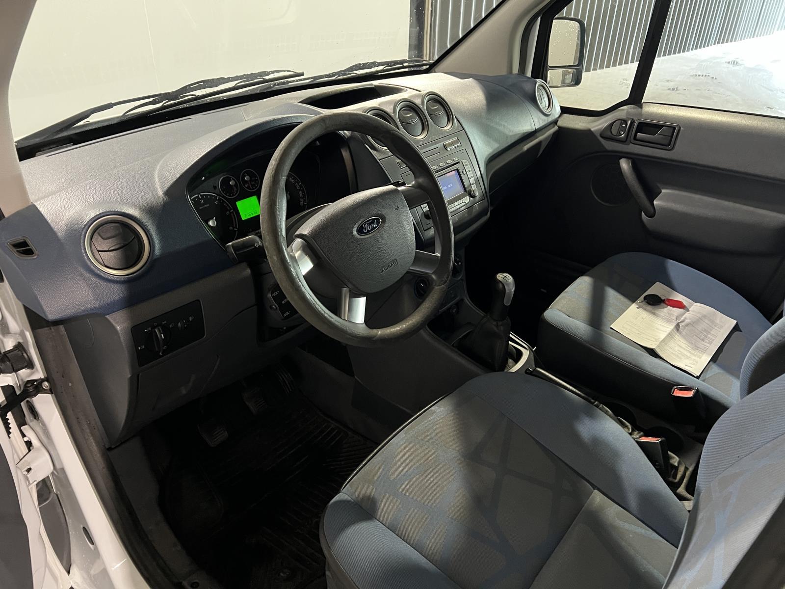 Ford | Transit Connect | T200S 1.8 TDCi Trend | 2011 | 216.310 km | 3VKZ89 | Logisch