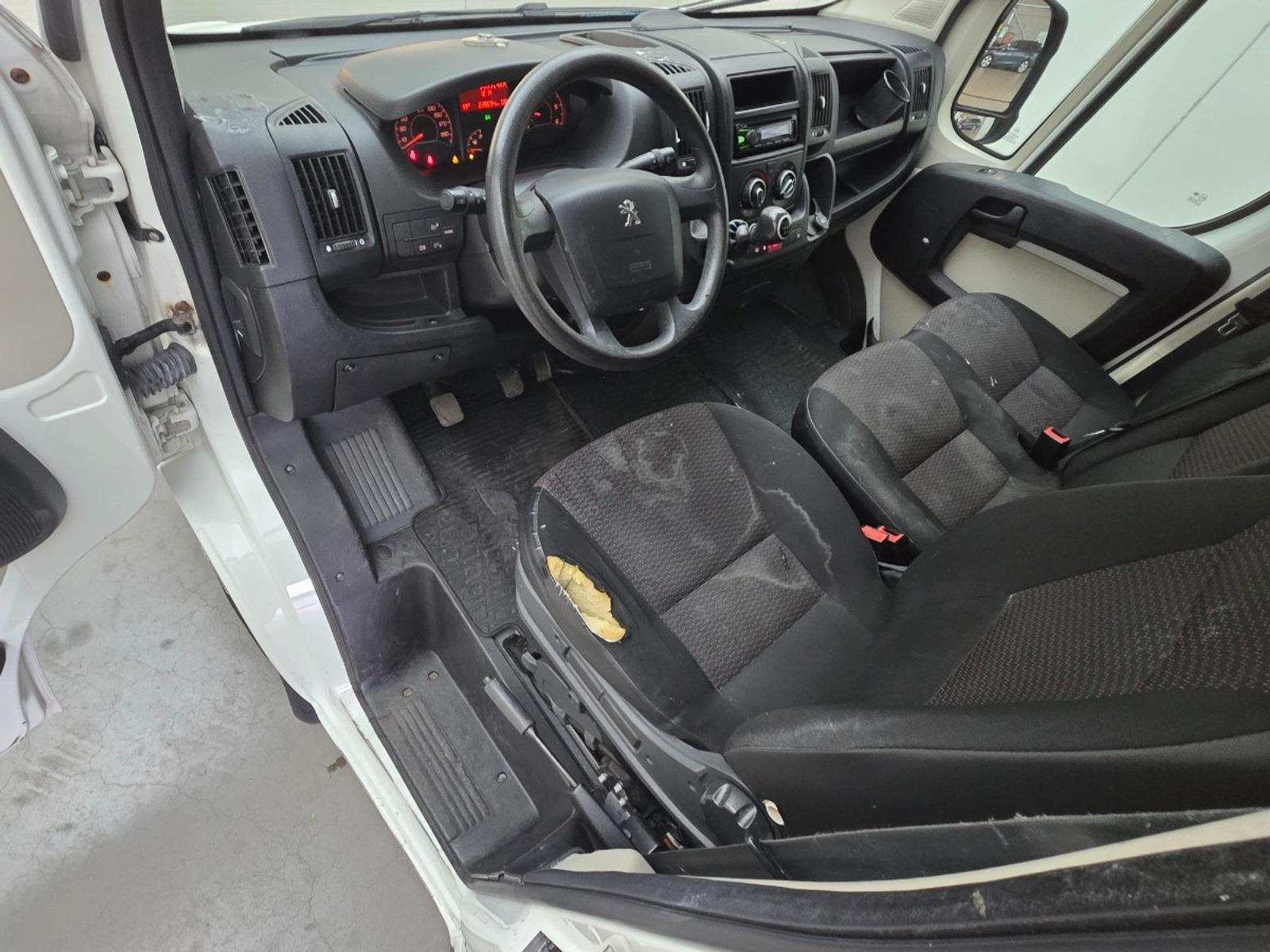 Peugeot Boxer 328 2.2 HDI L1H1 XR Profit+ | 2015 | 228,694 km | VR867R | NAP: Makes sense