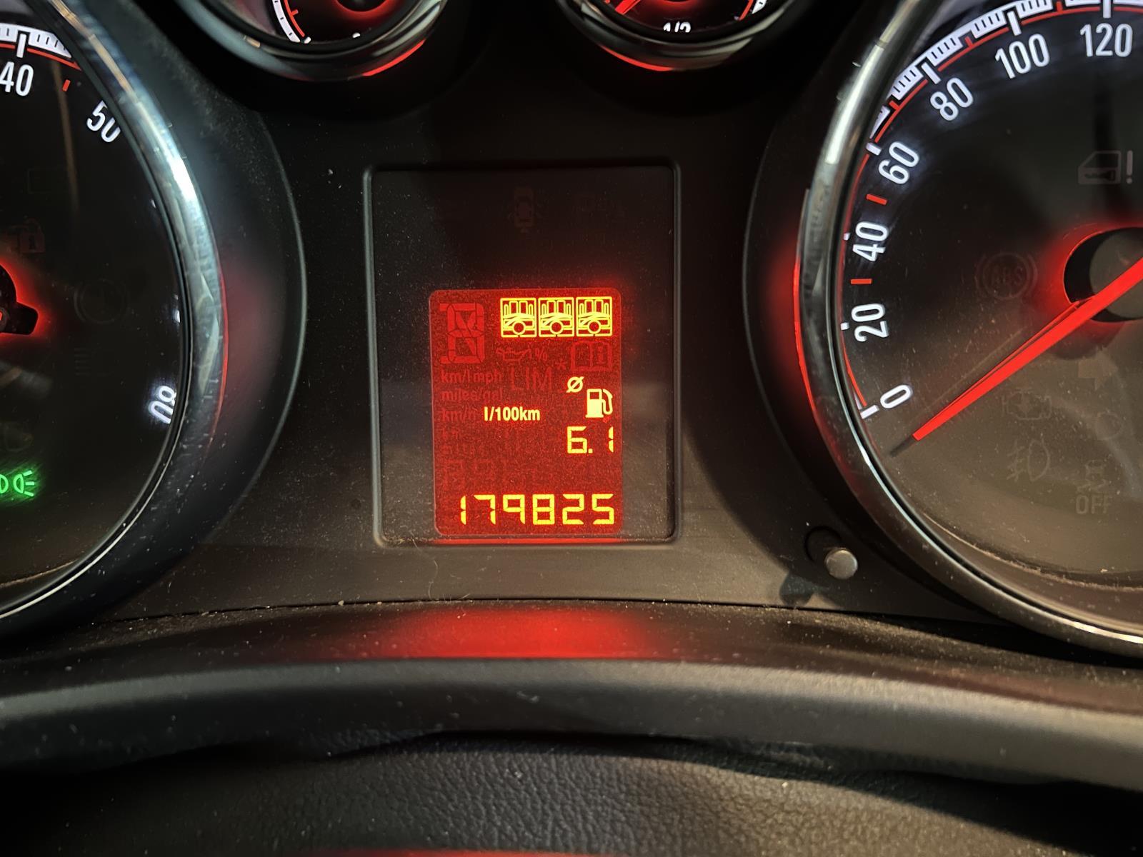 Opel | Meriva | 1.4 Turbo Cosmo LPG | 2015 | 179.825 km | R463FD | Geen oordeel