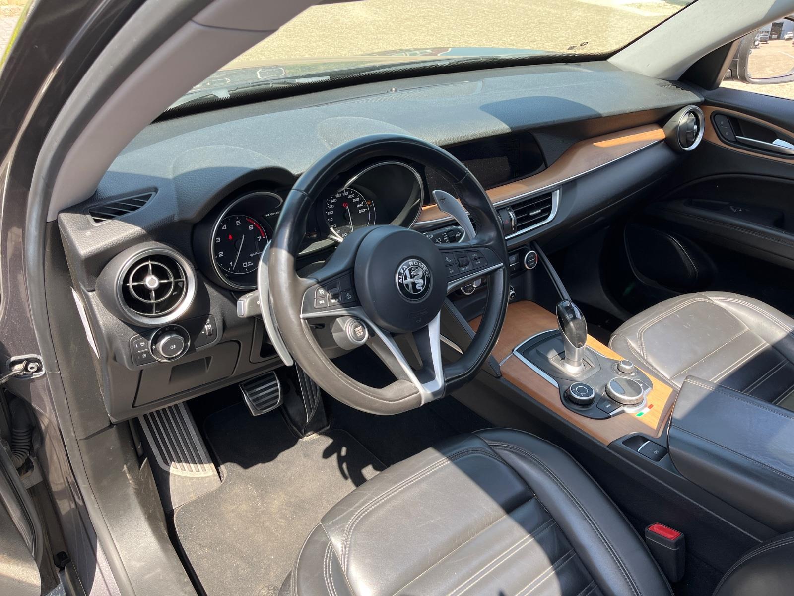 Alfa Romeo Stelvio 2.0 T AWD First Edition | 2017 | 137,311 km | Automatic | PZ672N | NAP: Makes sense