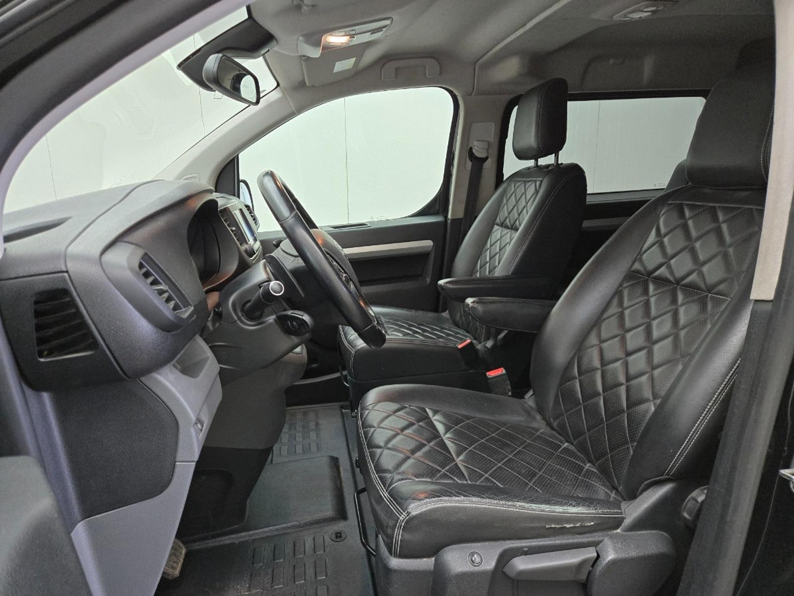 Toyota PROACE Worker 2.0 D-4D Professional Long DC | 2018 | 275.203 km | Automaat | V165PR | NAP: Logisch