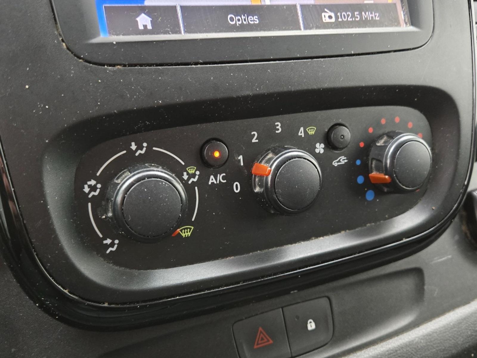 Opel Vivaro 1.6 CDTI L2H1 Edition | 2016 | 274.115 km | V830BJ | NAP: Logisch