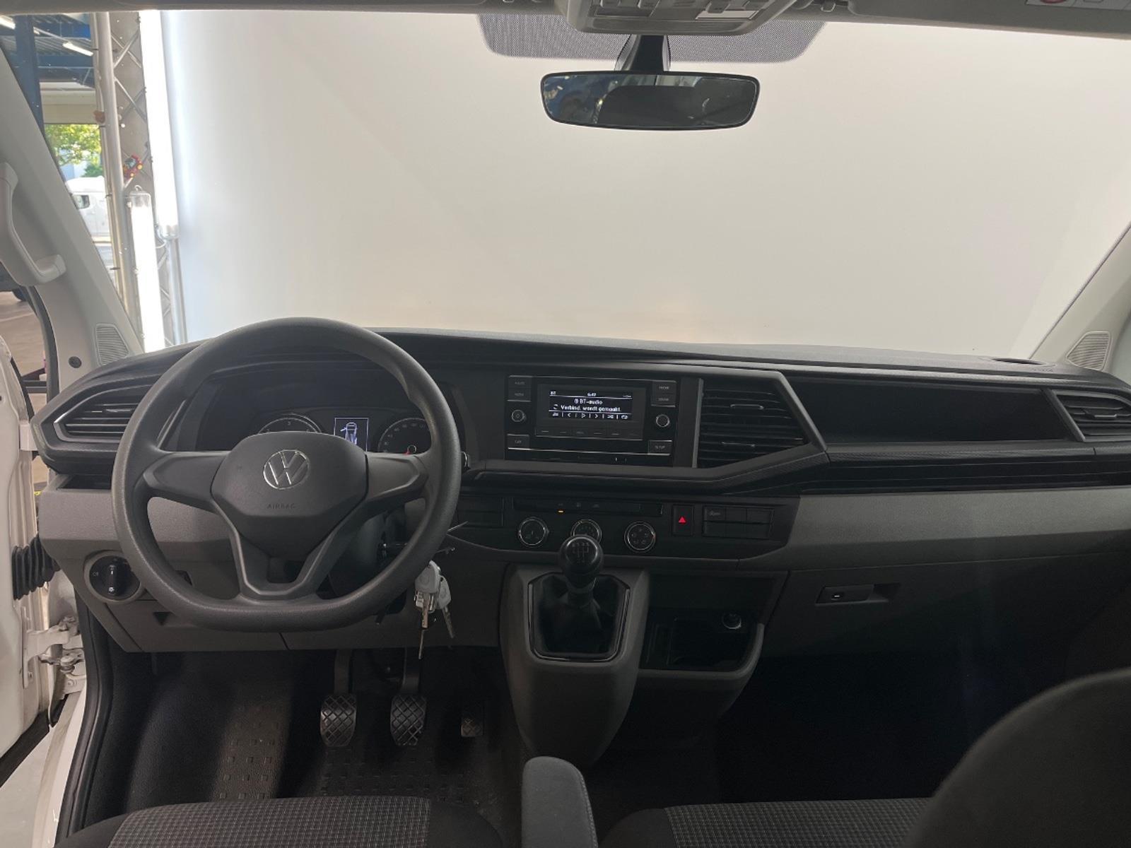 Volkswagen Transporter Kombi 2.0 TDI L2H1 Personenbus | 2023 | 194.580 km | T073PV | NAP: Logisch