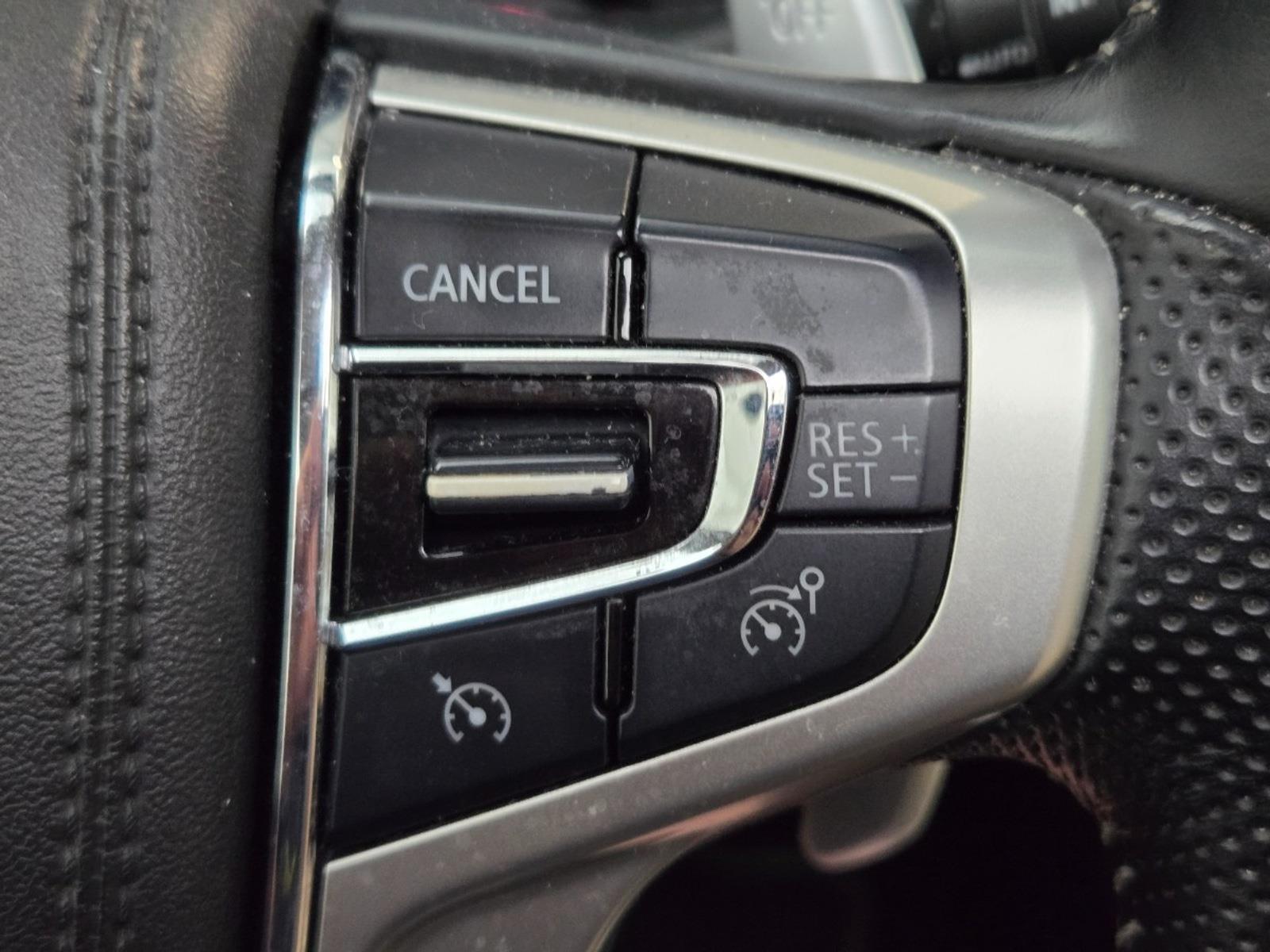 Mitsubishi Outlander 2.4 PHEV Pure | 2019 | 143,793 km | Automatic | XG633V | NAP: Reasonable