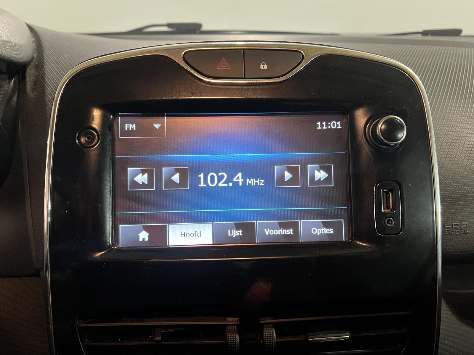 Renault | Clio Estate | 1.5 dCi ECO Expression | 2015 | 295.474 km | 5ZHD20 | Logisch