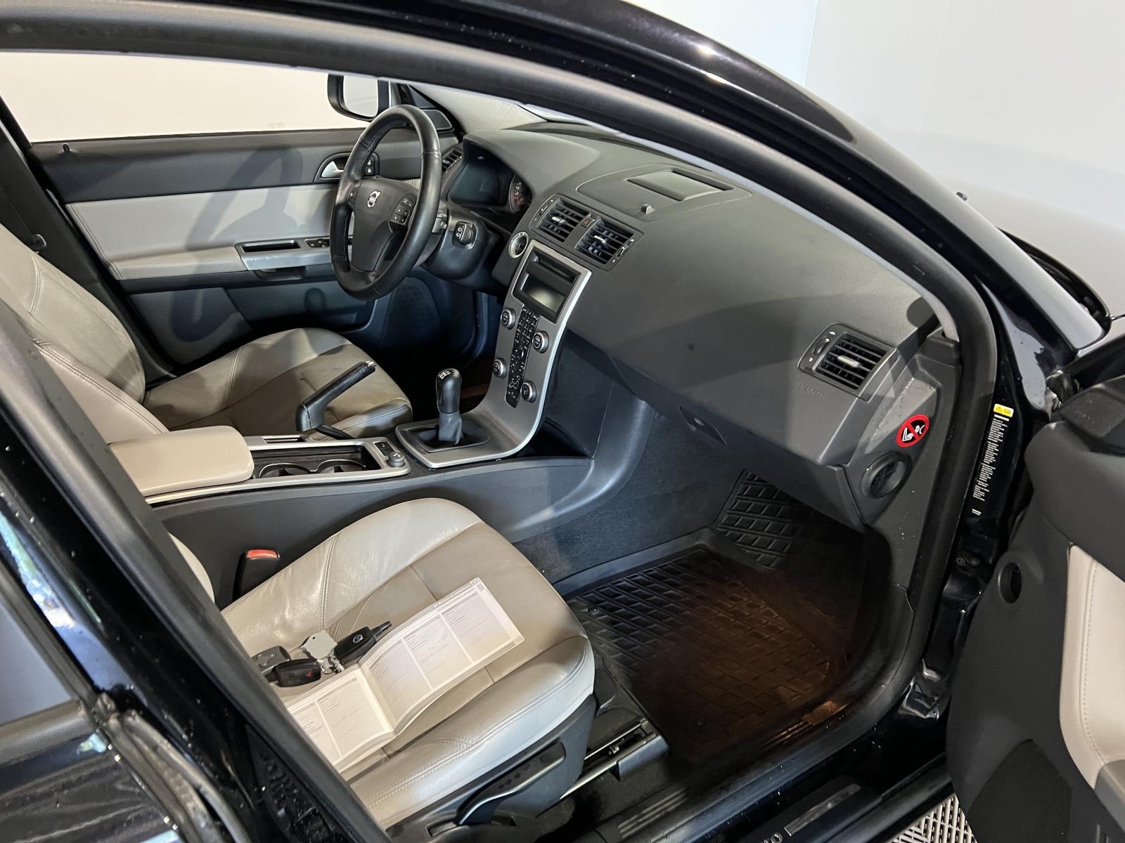 Volvo | V50 | 1.6D S/S Advantage | 2009 | 390.092 km | 8TFZ01 | Geen oordeel