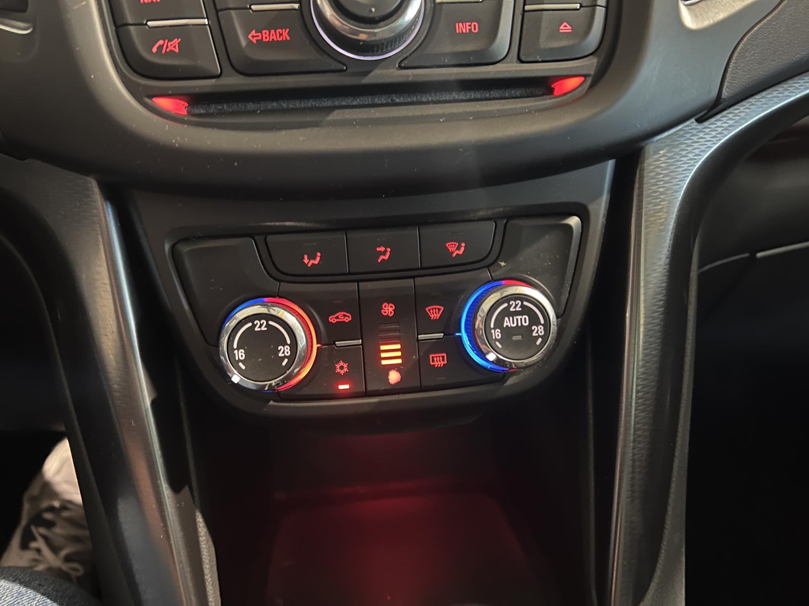 Opel | Zafira Tourer | 1.4 Cosmo Automatic | 2012 | 182,134 km | 50XKS8 | Illogical
