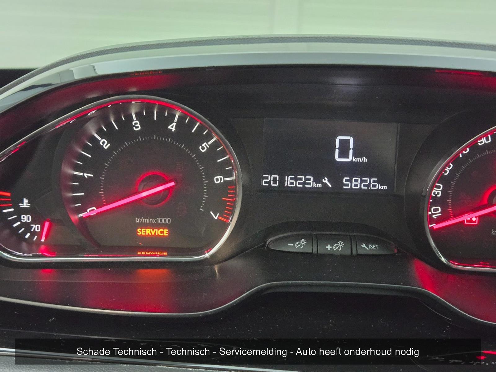 Peugeot 208 1.2 VTi Active | 2014 | 201.623 km | 5TDP17 | NAP: Logisch