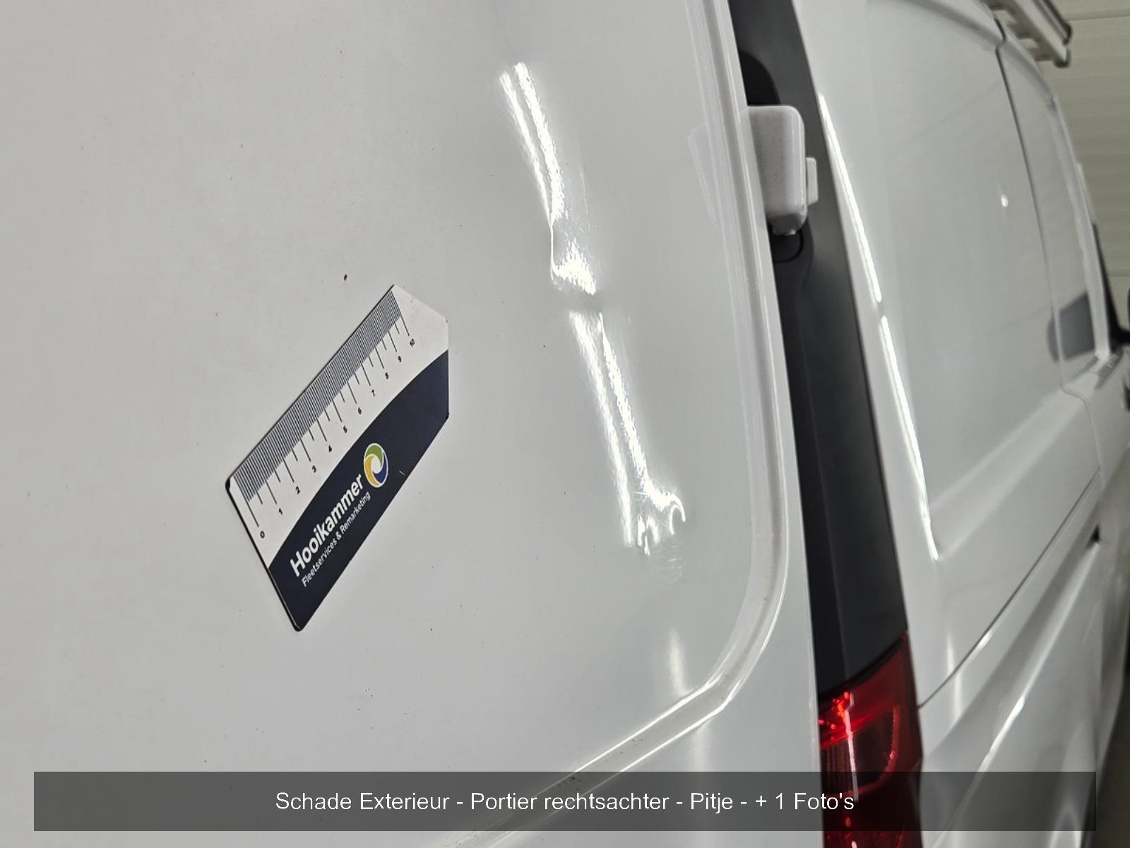 Mercedes-Benz Vito 111 CDI Lang Bestelauto van het Jaar editie | 2017 | 290.090 km | V801DR | NAP: Logisch