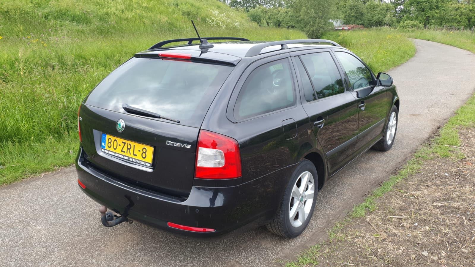 Skoda | Octavia Combi | 1.6 TDI Greentech Arctic | 2013 | 410.329 km | 80ZRL8 | Logisch