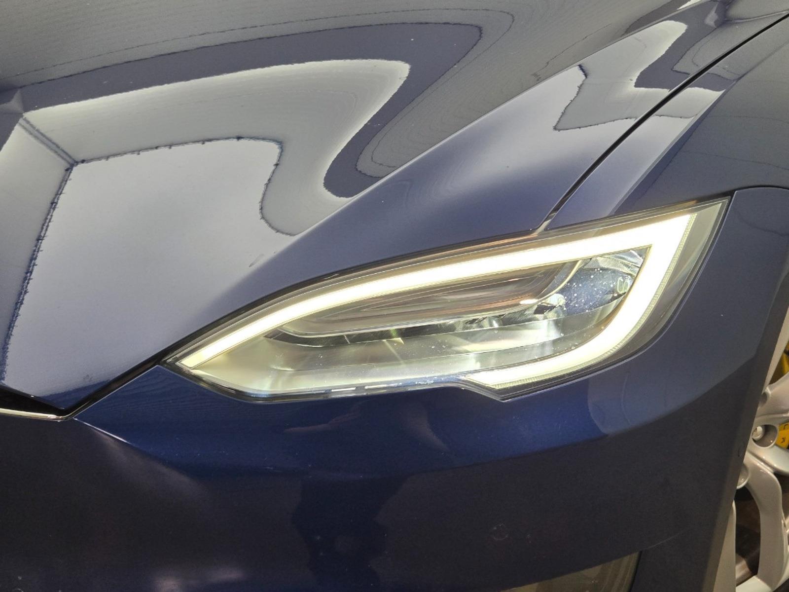 Tesla Model S 75D Base | 2017 | 152,011 km | Automatic | RG038L | NAP: Makes sense