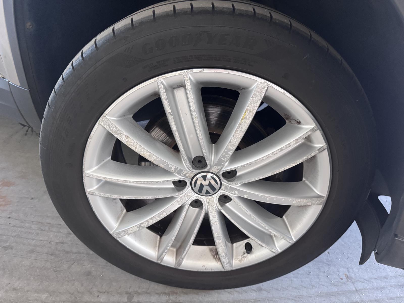 Volkswagen | Tiguan | 1.4 TSI Sport&Style | 2012 | 125,568 km | 61XND8 | Logical