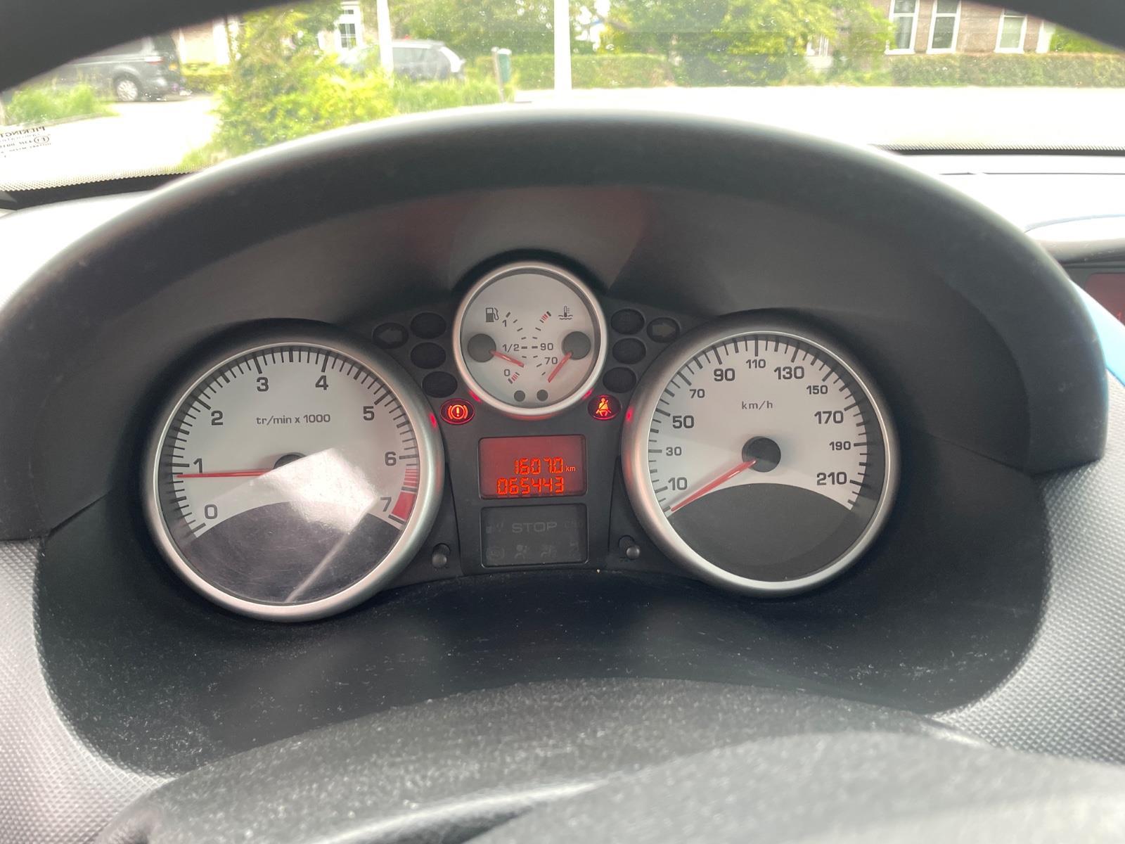 Peugeot 206 + 1.1 Accent | 2011 | 65.442 km | 23TPF9 | NAP: Onlogisch