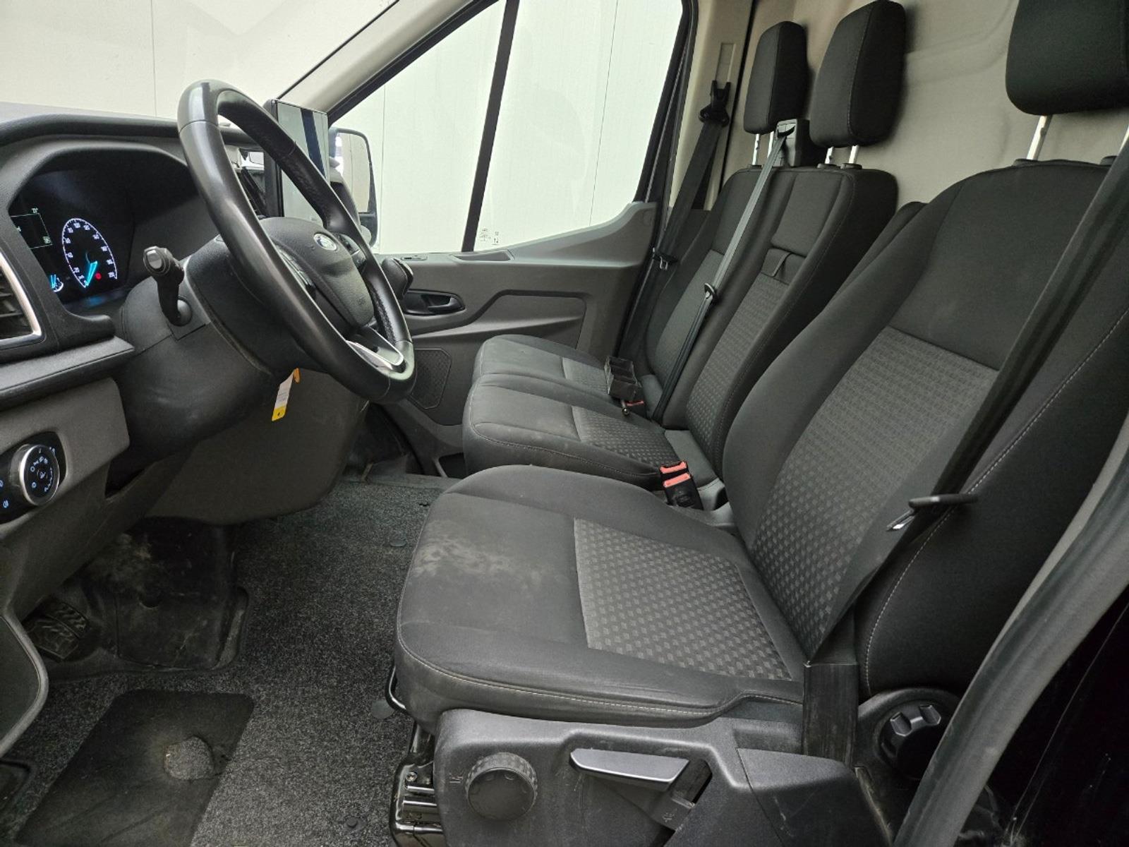 Ford Transit 350 2.0 TDCI L3H2 Trend | 2023 | 102.644 km | VZR37D | NAP: Geen oordeel