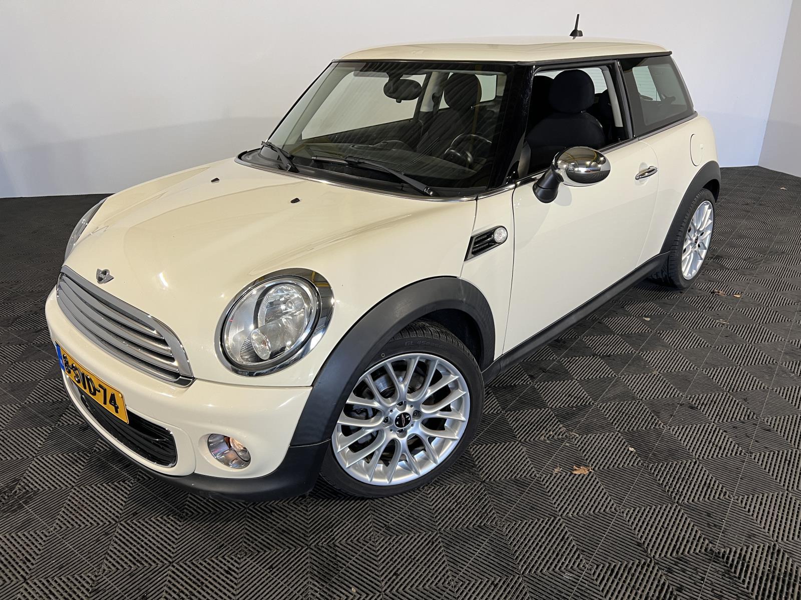 Mini | Mini | 1.6 One Holland Street | 2013 | 145.379 km | 8SVD74 | Logisch