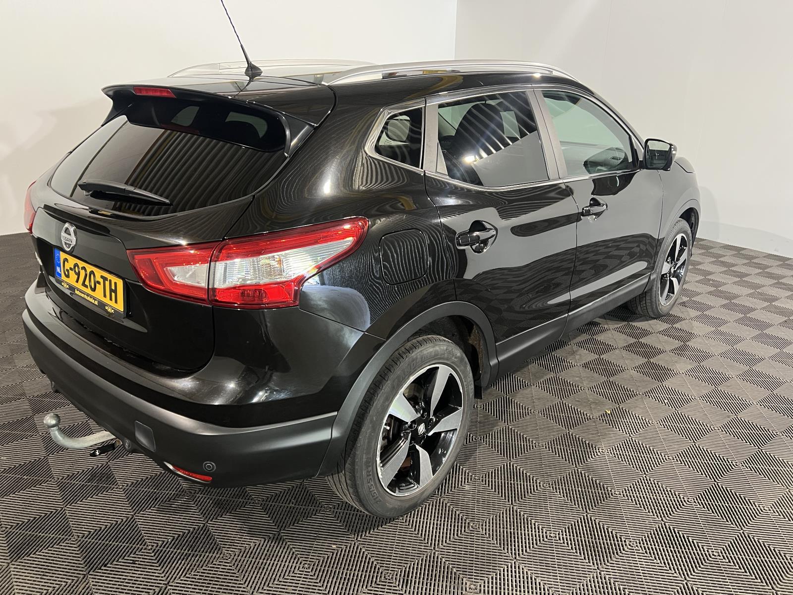 Nissan | Qashqai | 1.2 Connect Edition | 2015 | 136,348 km | G920TH | No rating