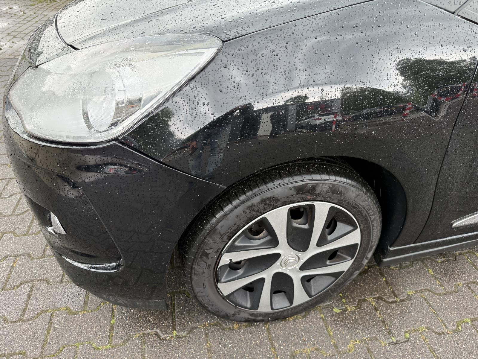 Citroën | DS3 | 1.2 VTi Chic | 2013 | 167,706 km | 3SBD58 | Logical