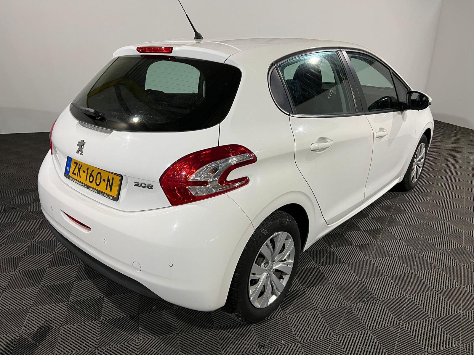 Peugeot | 208 | 1.0 PureTech LIKE | 2015 | 91.234 km | ZK160N | Geen oordeel