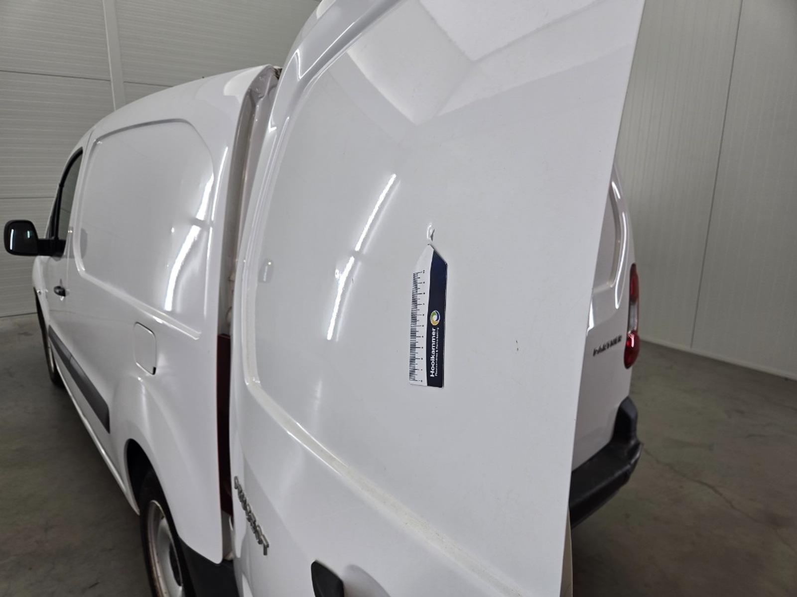 Peugeot Partner 120 1.6 BlueHDi 75 L1 Profit+ | 2018 | 117.945 km | V829NR | NAP: Logisch