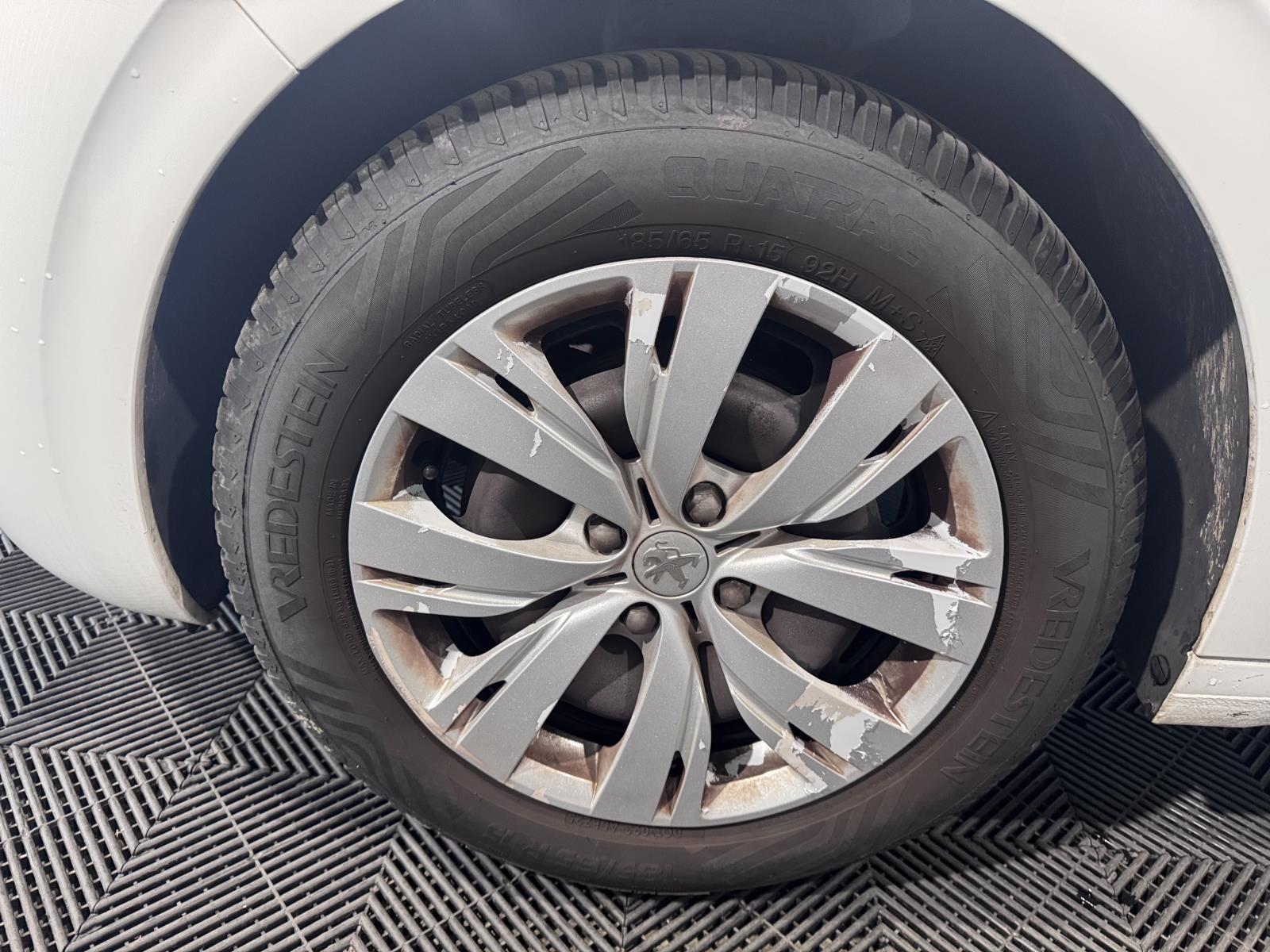 Peugeot | 208 | 1.0 PureTech LIKE | 2015 | 91.234 km | ZK160N | Geen oordeel