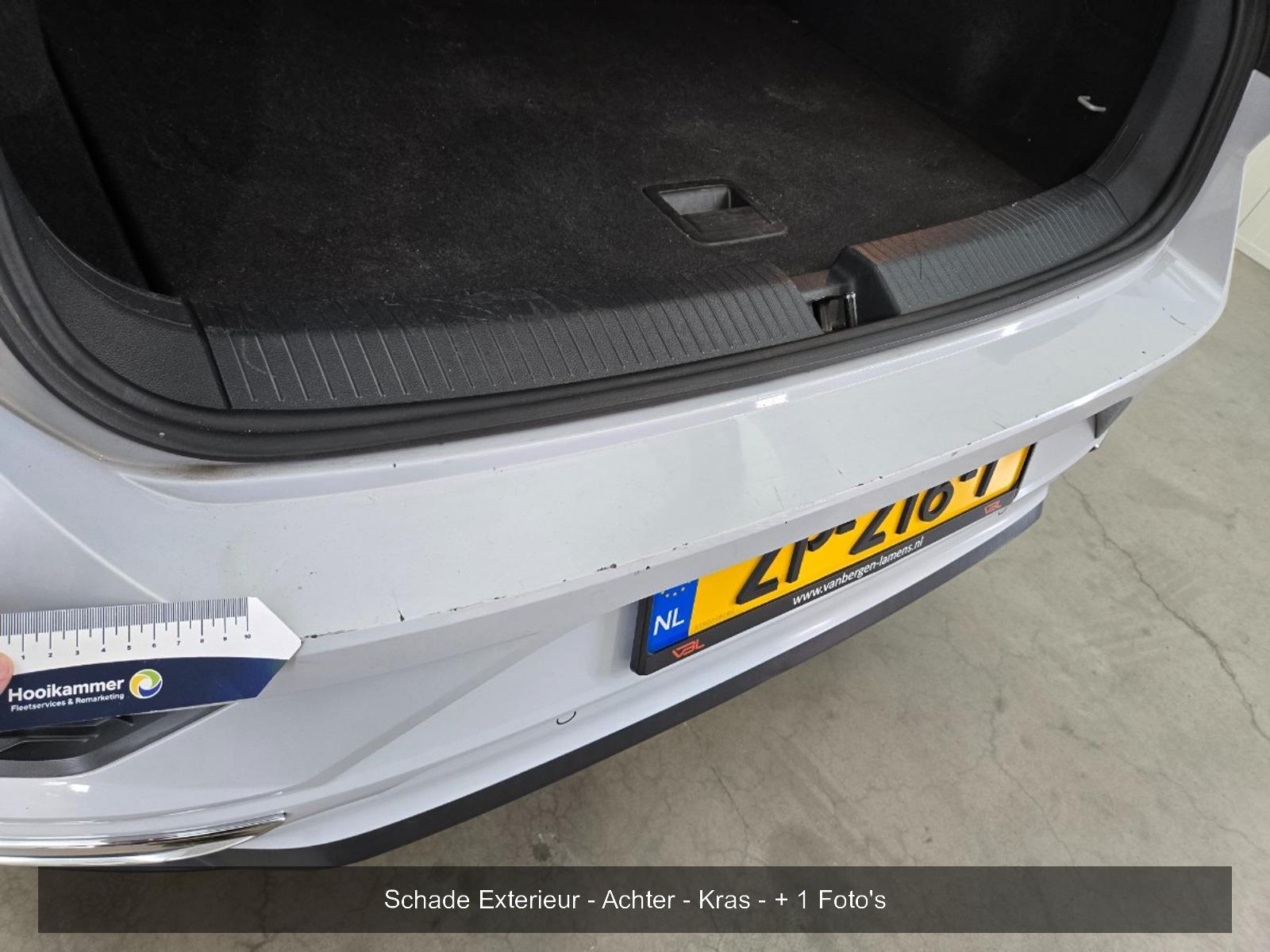 Volkswagen T-Roc 1.5 TSI Sport Business R | 2019 | 238.524 km | Automaat | ZP216T | NAP: Logisch