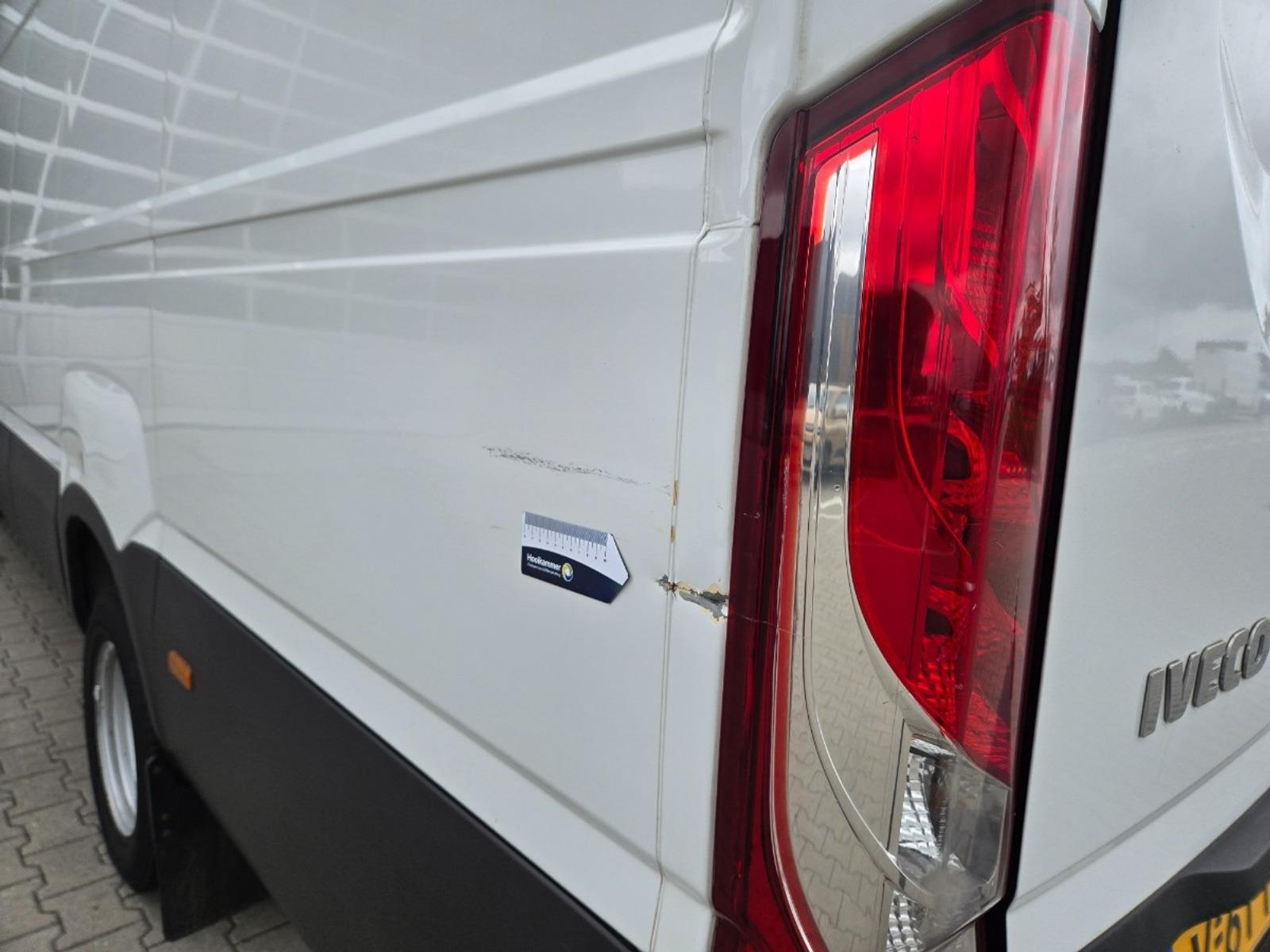 Iveco Daily 35C16V 2.3 410 H2 | 2021 | 160.714 km | Automaat | V61HGJ | NAP: Geen oordeel