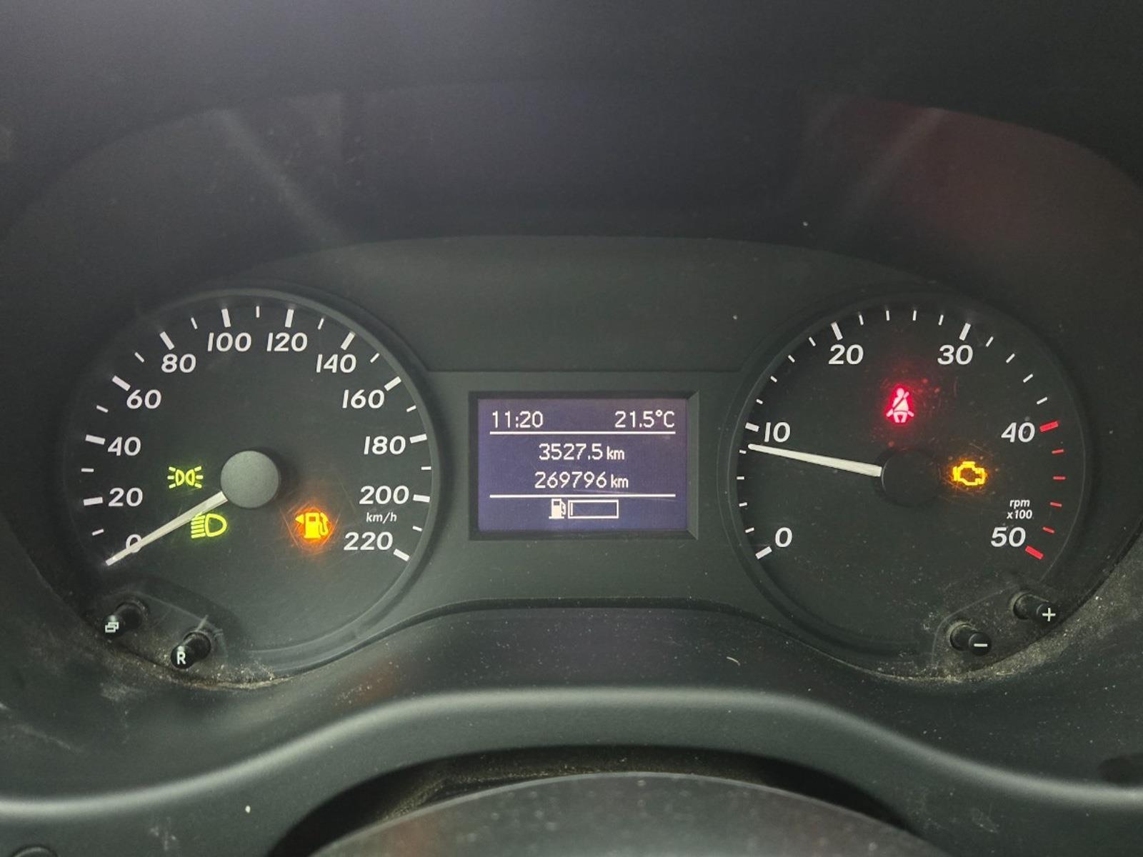 Mercedes-Benz Vito 111 CDI Extra Long DC Comfort | 2017 | 269,796 km | V419FV | NAP: Makes sense
