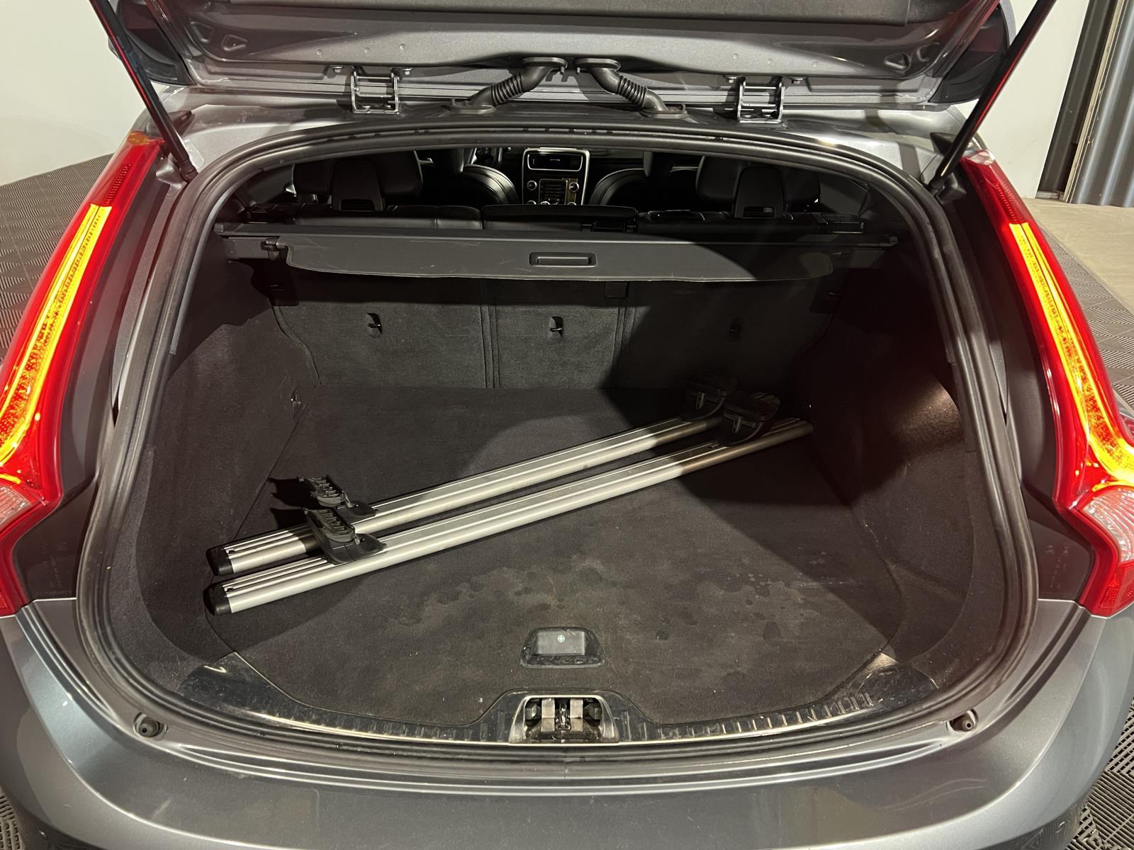 Volvo | V60 | 2.0 D4 Business Sport | 2018 | 220,801 km | RT672Z | Logical