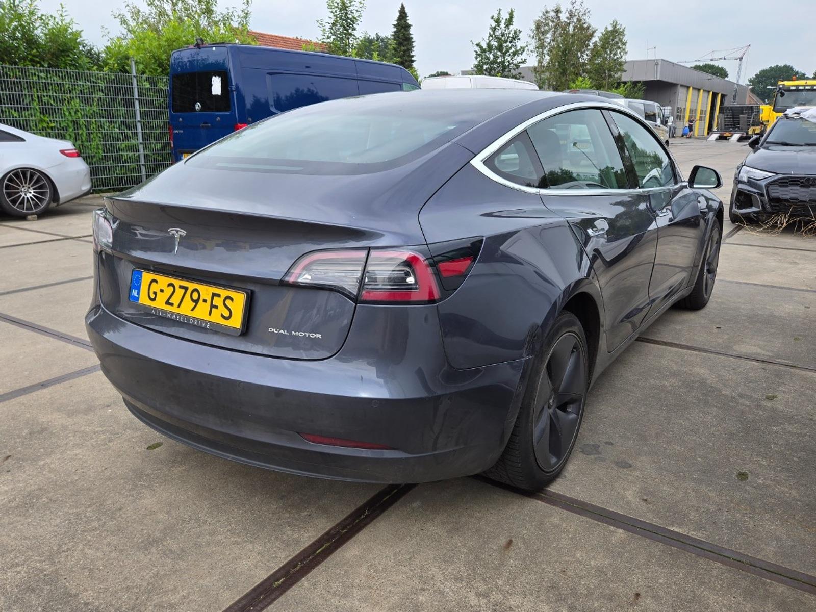 Tesla Model 3 Long Range AWD 75 kWh | 2019 | 226.533 km | Automaat | G279FS | NAP: Logisch