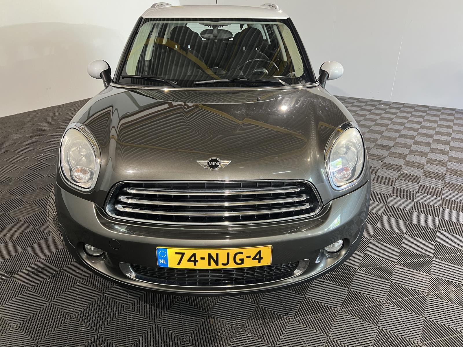 Mini | Countryman | 1.6 Cooper Pepper | 2010 | 205.477 km | 74NJG4 | Logisch