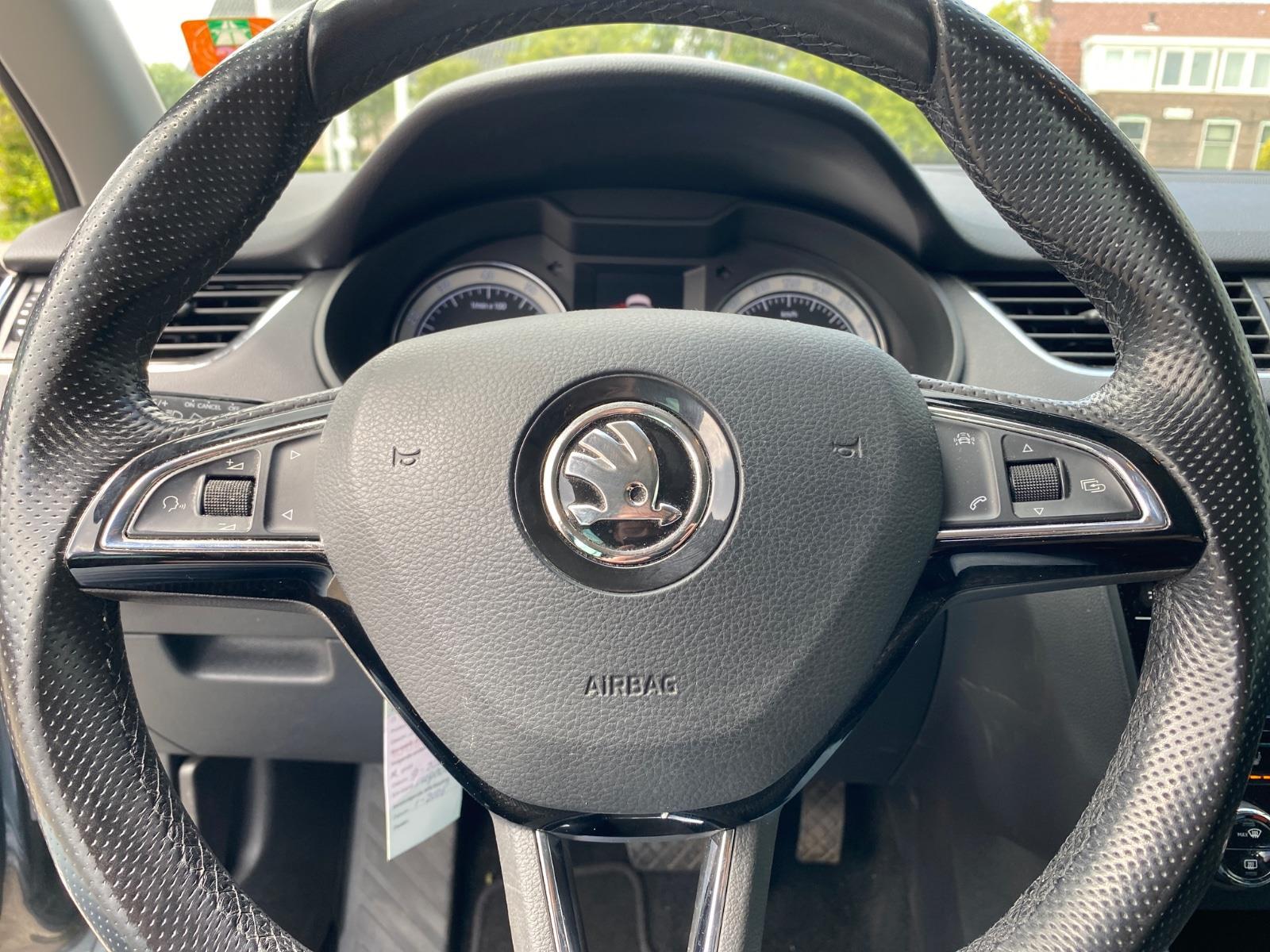Skoda Octavia Combi 1.5 TSI Greentech Style Business Stationwagen | 2018 | 144.850 km | Automaat | RK561T | NAP: Logisch