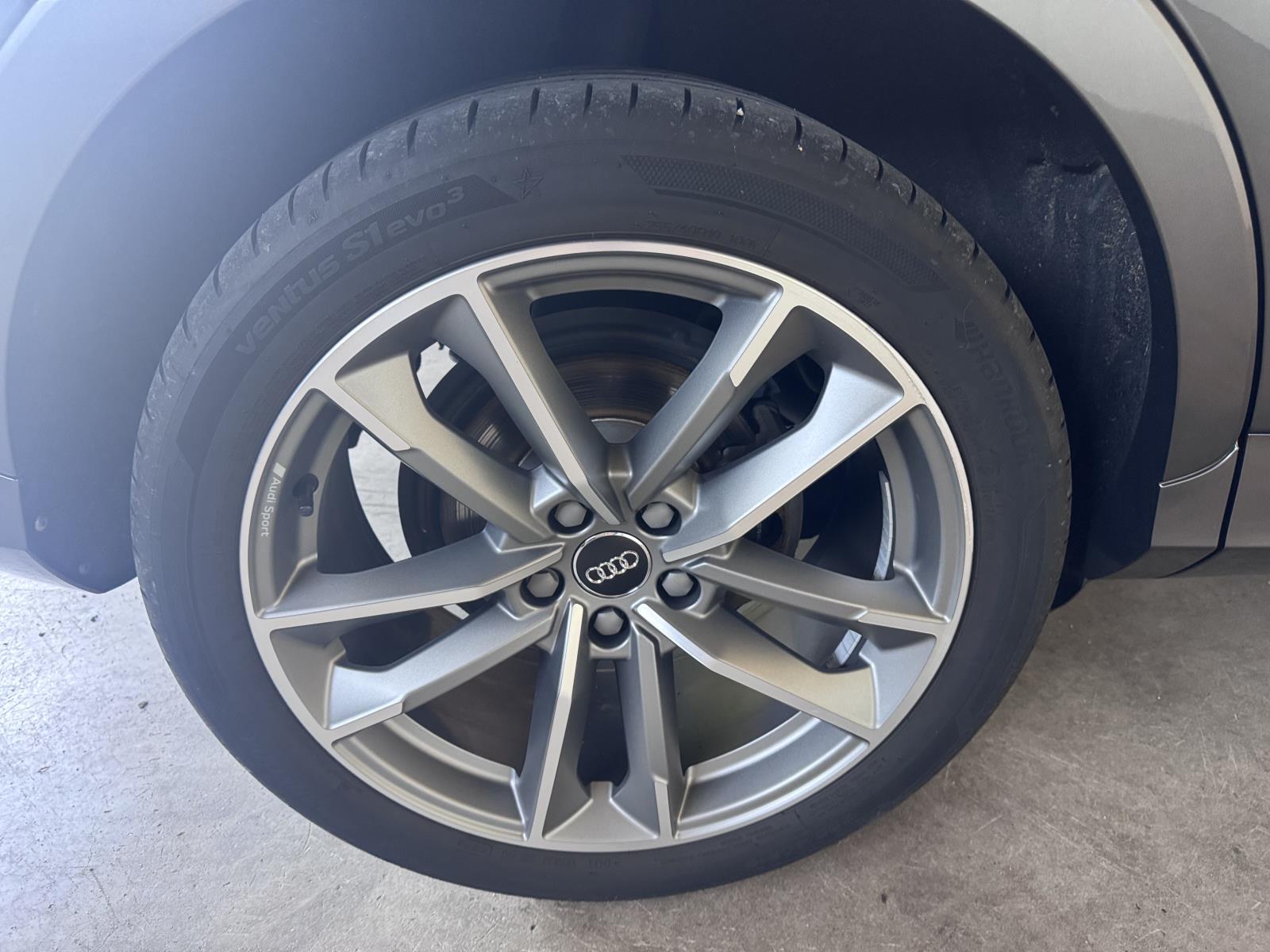 Audi | Q3 | 2.0 TFSI quattro Sport Edition | 2014 | 195,845 km | 6XFP44 | Logical