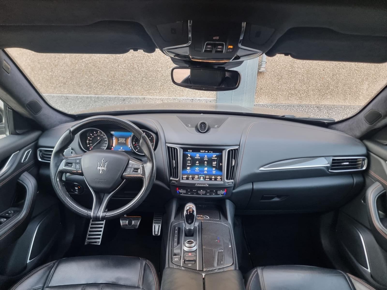 Maserati | Levante | 3.0 V6 D AWD | 2017 | 193.519 km | ZN610D | Geen oordeel