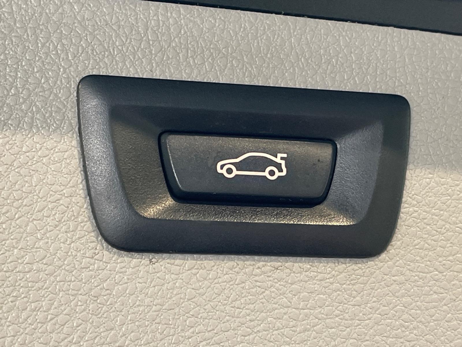 BMW 3-serie Touring 330d Centennial High Executive Stationwagen | 2016 | 251.229 km | Automaat | TX814B | NAP: Geen oordeel