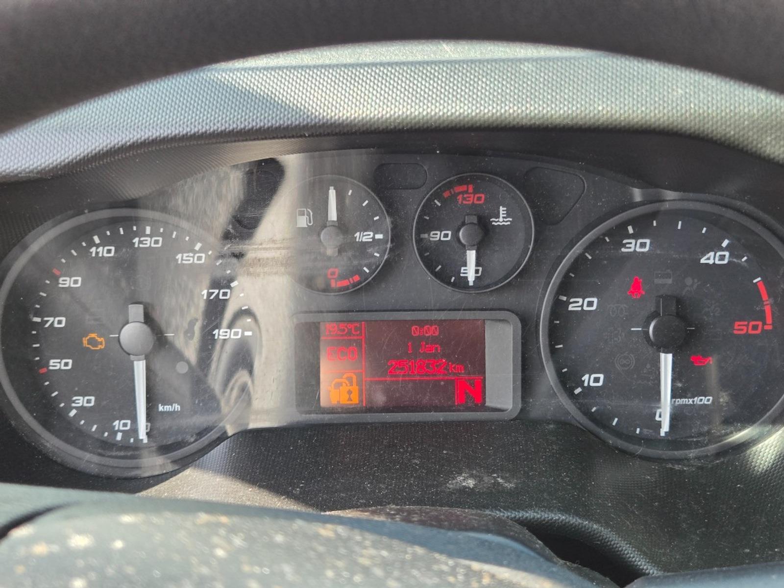 Iveco Daily 35S16V 2.3 410 H3 | 2019 | 251.832 km | Automaat | VLV08H | NAP: Geen oordeel