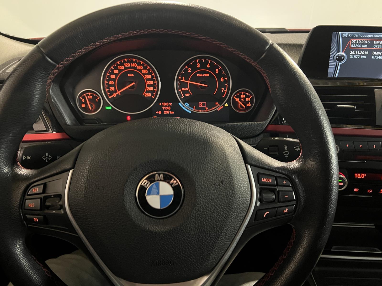 BMW | 3-serie Touring | 316i High Executive | 2013 | 217.549 km | 6SLR17 | Logisch