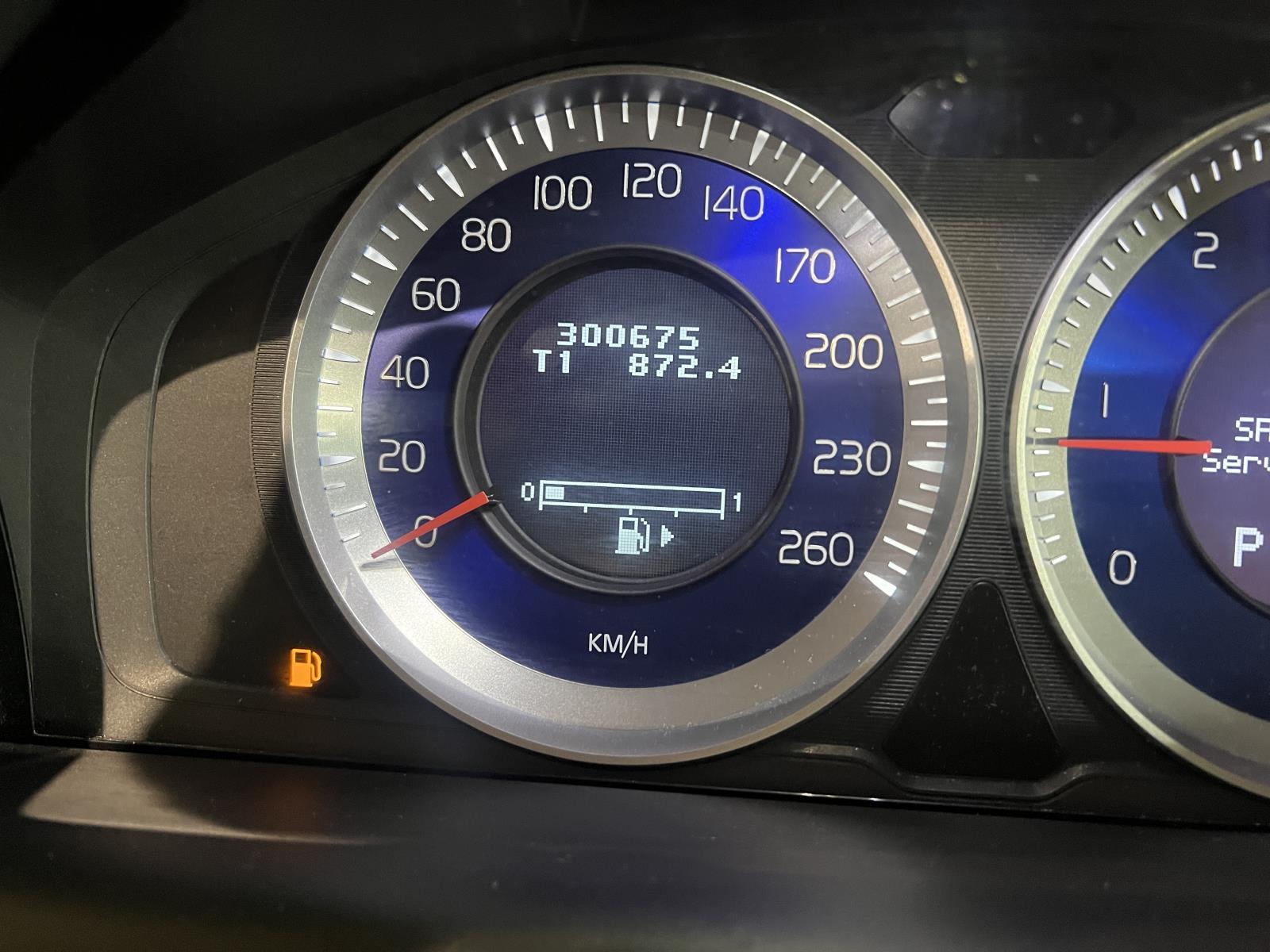 Volvo | XC60 | 2.4 D5 AWD Summum Automatic | 2012 | 300,675 km | GZ307G | No rating