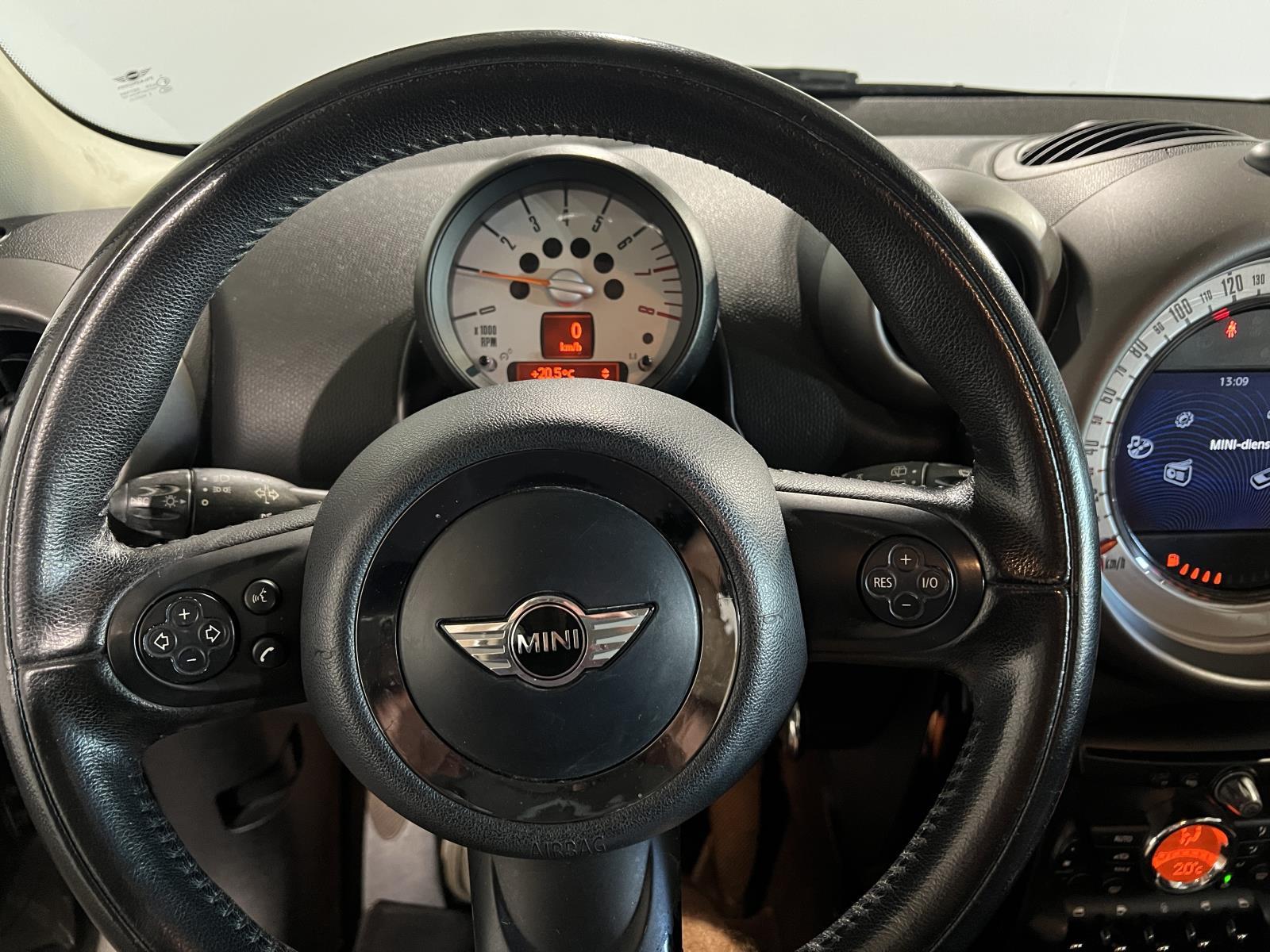 Mini | Countryman | 1.6 Cooper Pepper | 2010 | 205.477 km | 74NJG4 | Logisch