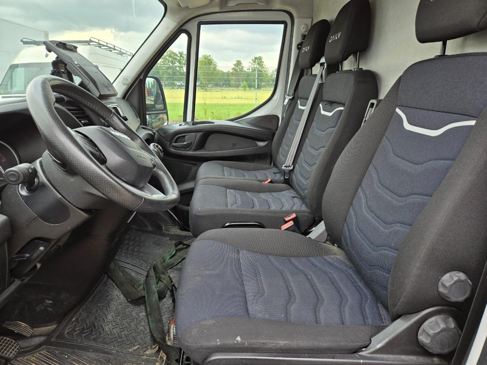 Iveco Daily 35S16V 2.3 410 H2 | 2020 | 146.278 km | V75NGP | NAP: Geen oordeel